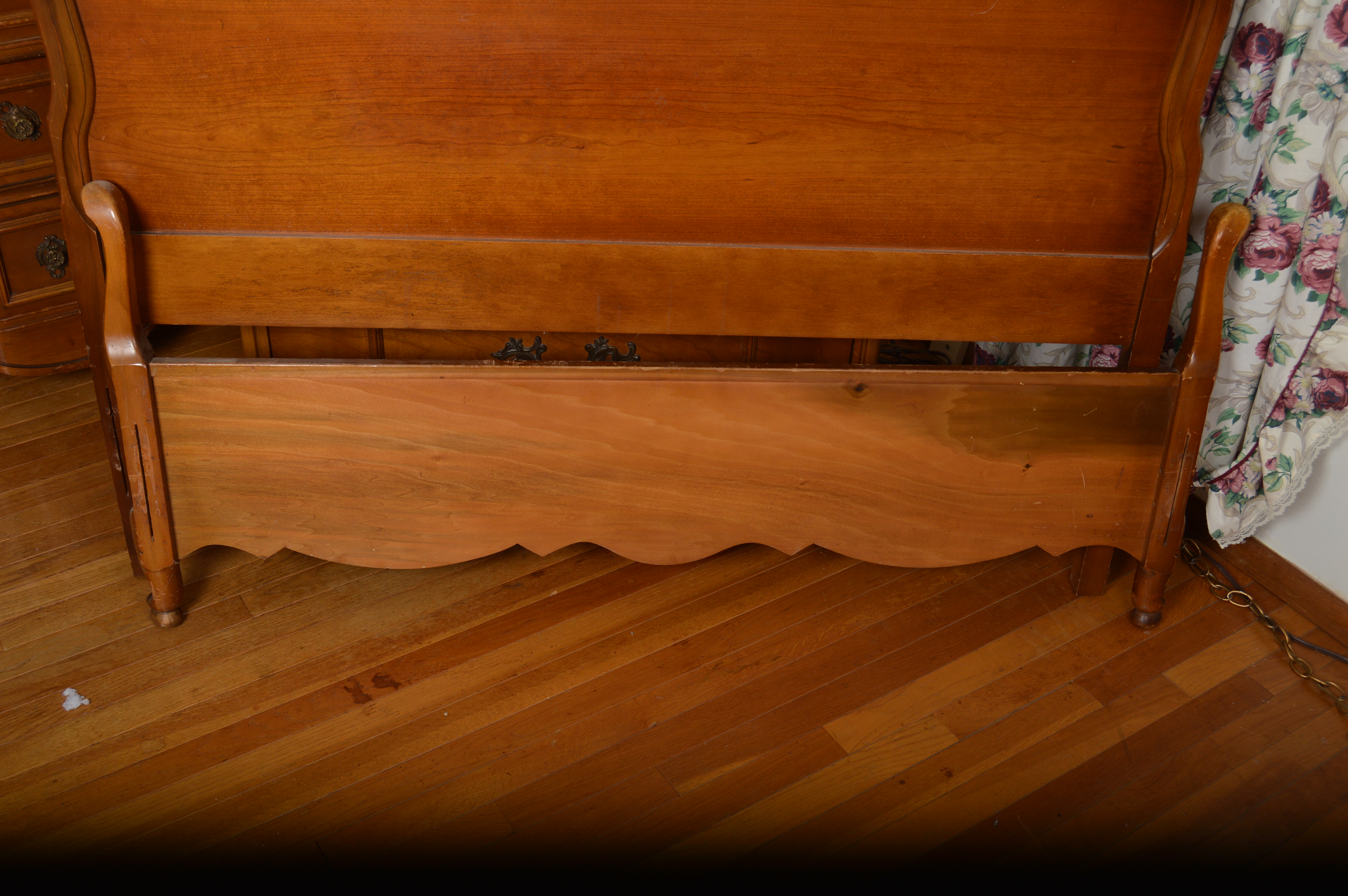 Vintage French Provincial Cherry Bedroom Set by Bassett EBTH