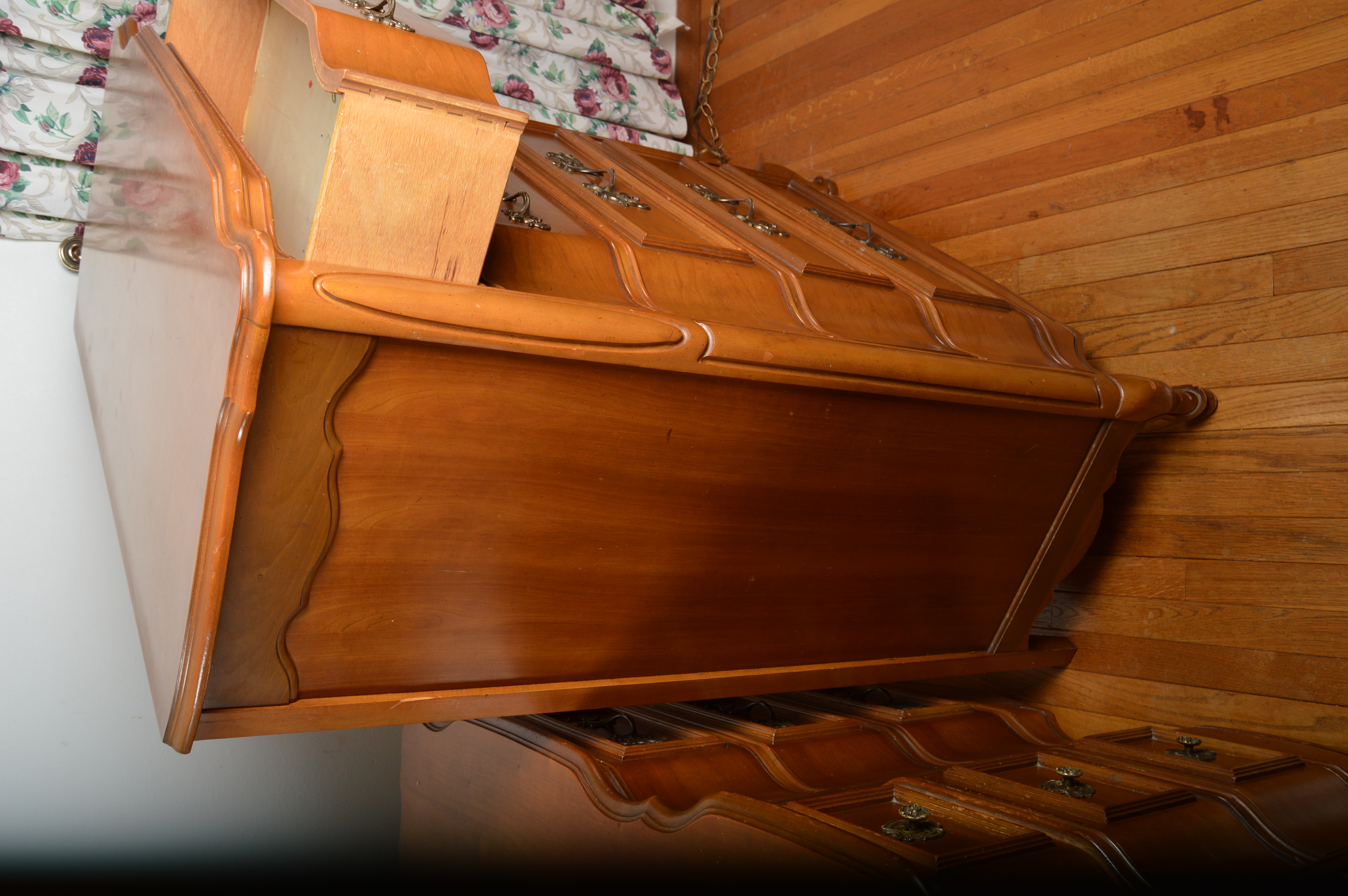 Vintage French Provincial Cherry Bedroom Set by Bassett EBTH