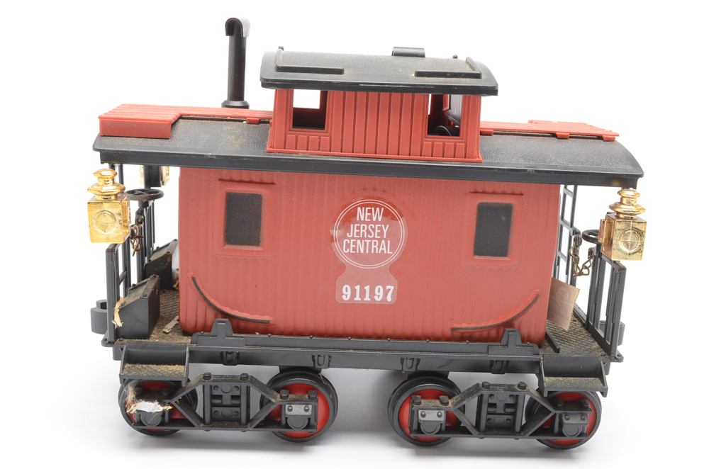 Vintage Jim Beam Train Car Decanter EBTH