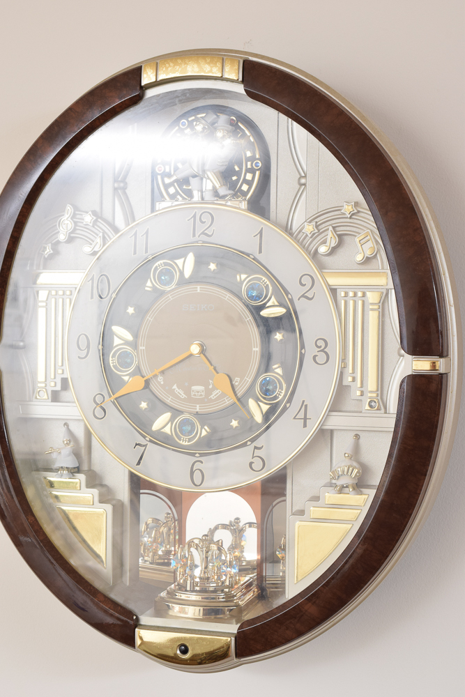Seiko Melodies in Motion Musical Wall Clock | EBTH