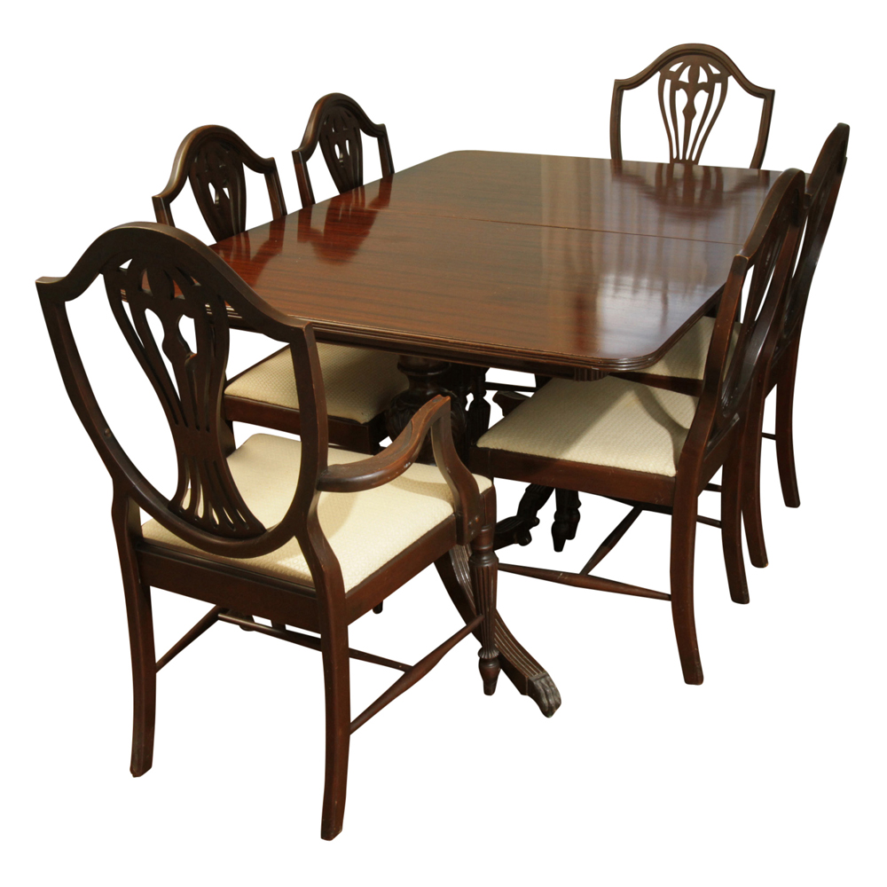Hepplewhite Style Dining Table And Chairs Ebth