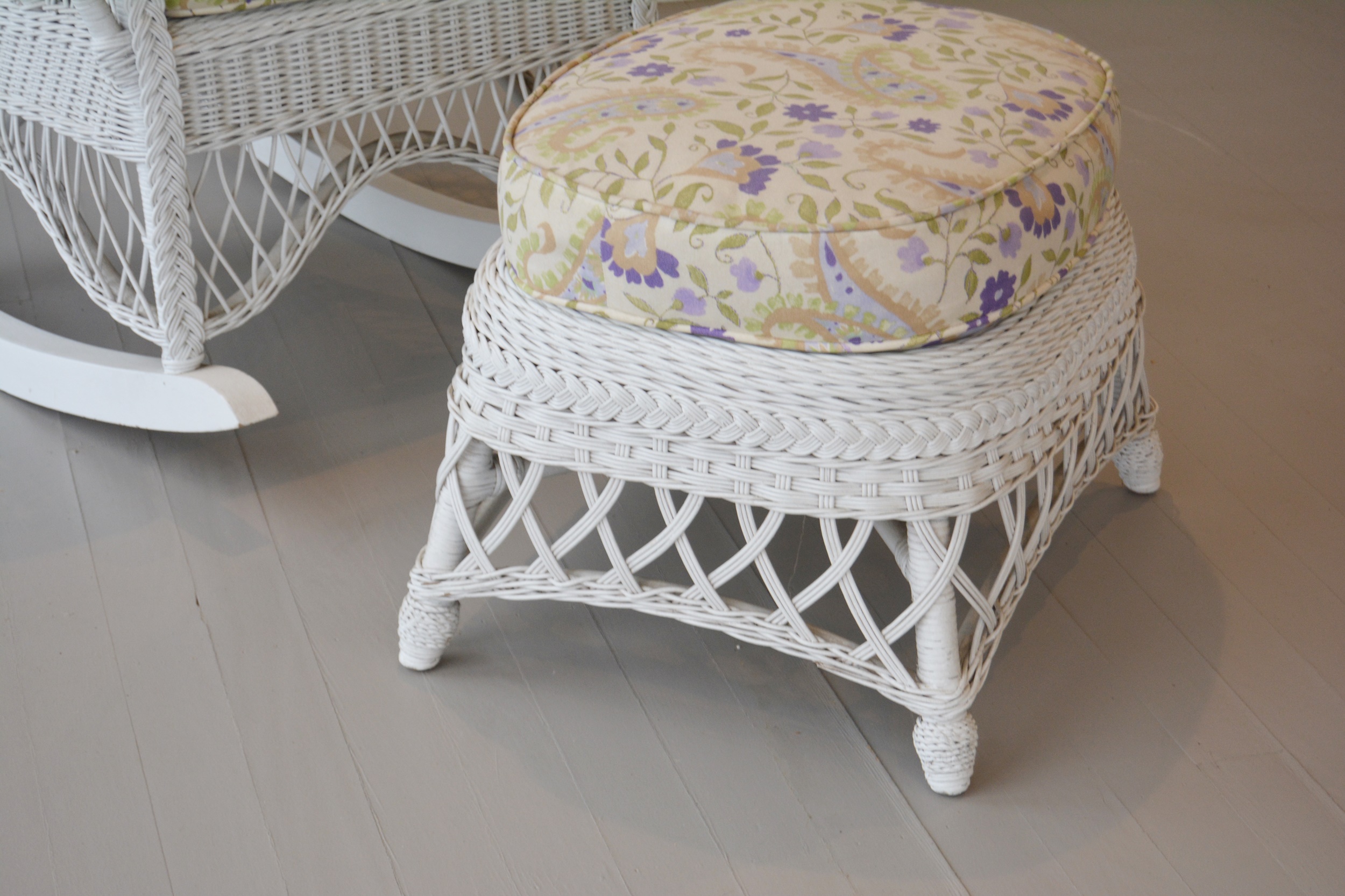 Henry Link Smithsonian Collection Wicker Rocking Chair and Ottoman EBTH