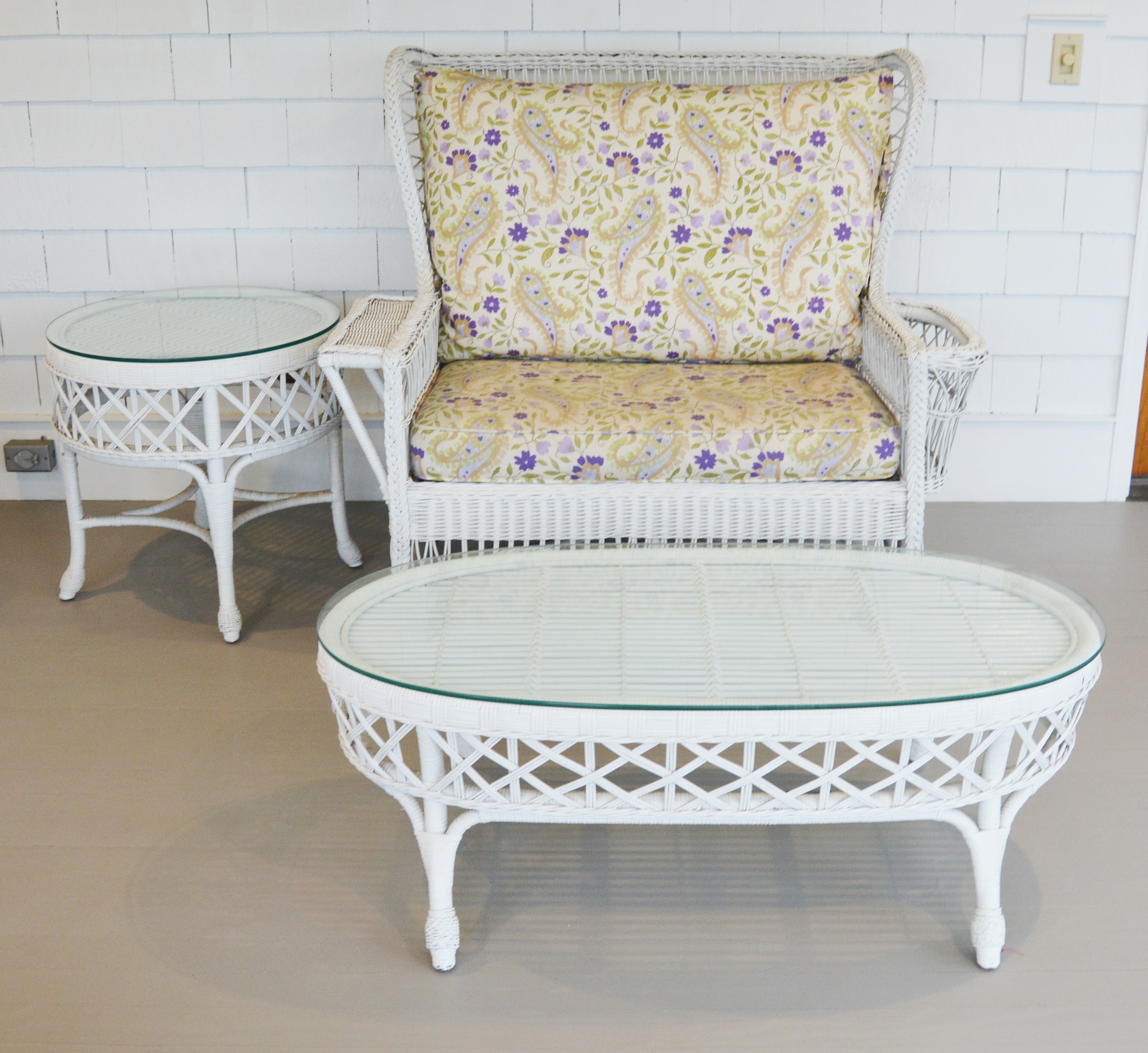 Henry Link Smithsonian Collection Wicker Settee and Tables EBTH