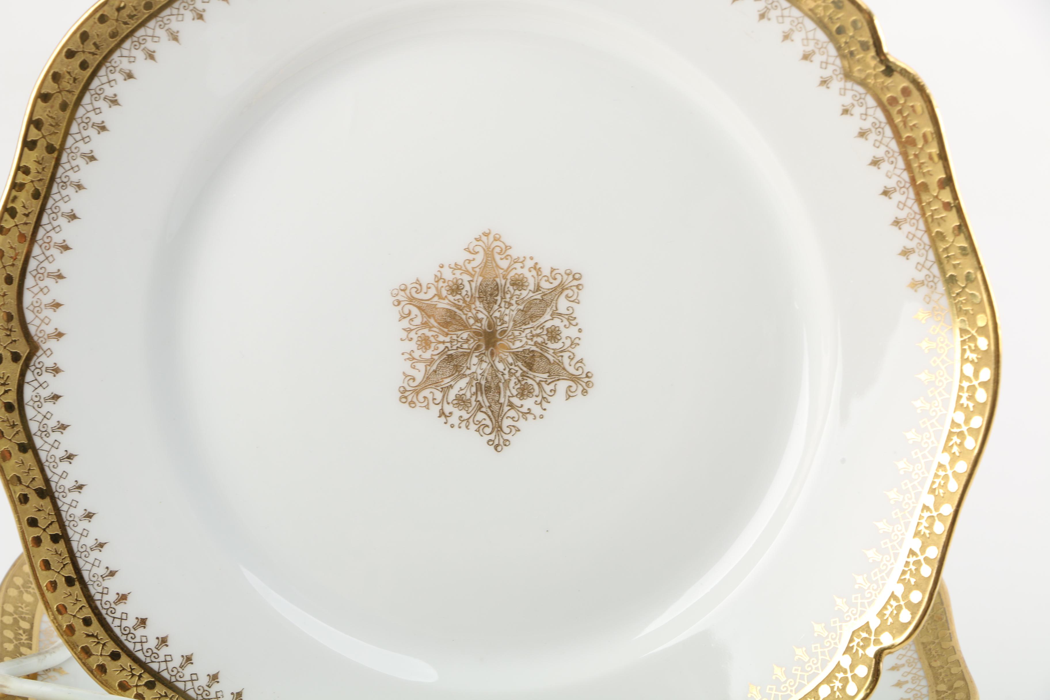 William Guérin & Co. Limoges Porcelain Plates, c. 18911932 EBTH