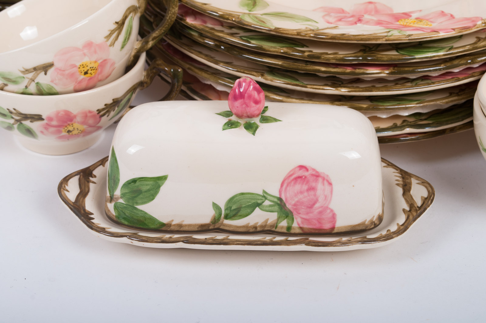Hand Painted "Desert Rose" Franciscan Dinnerware EBTH