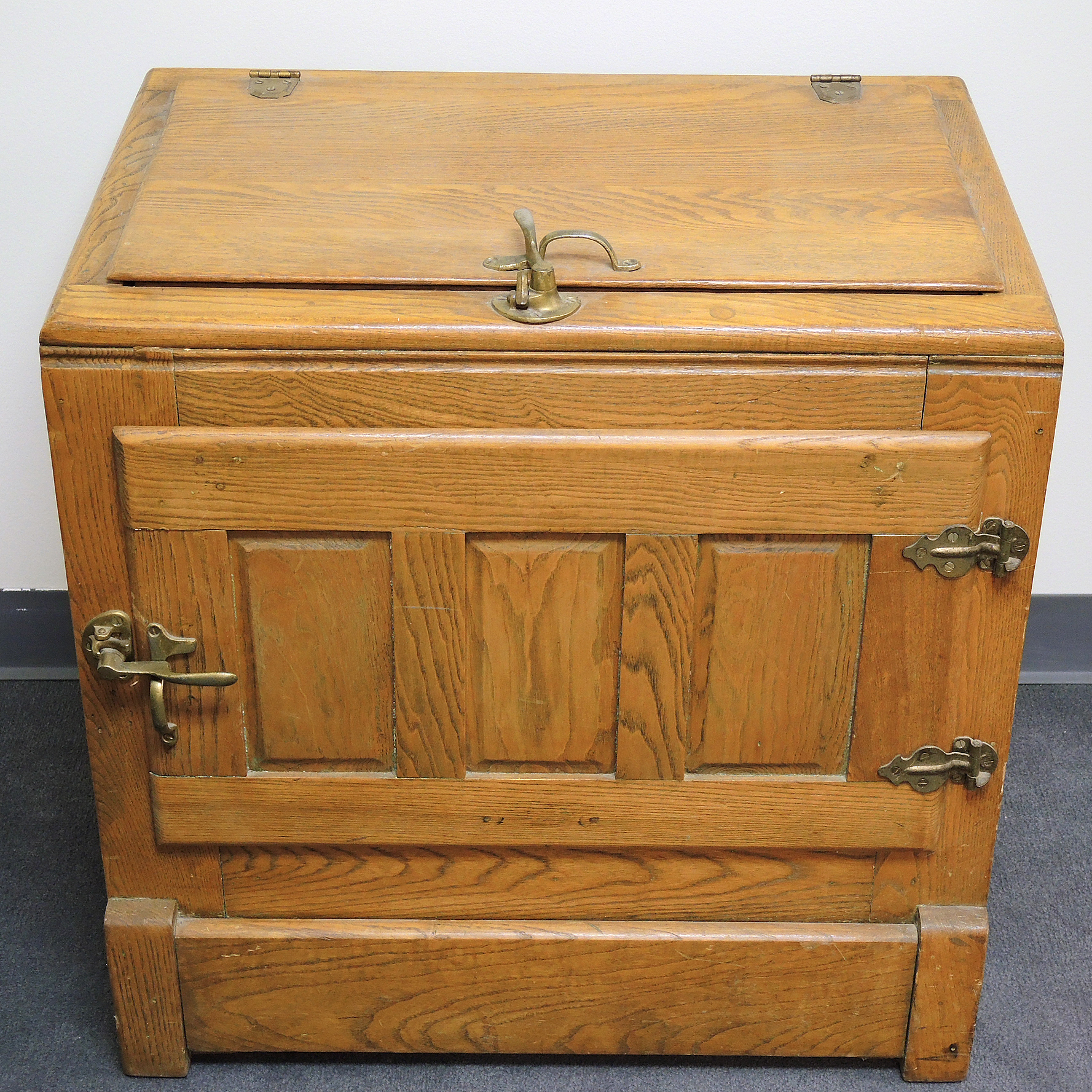 Antique Oak Ice Chest EBTH