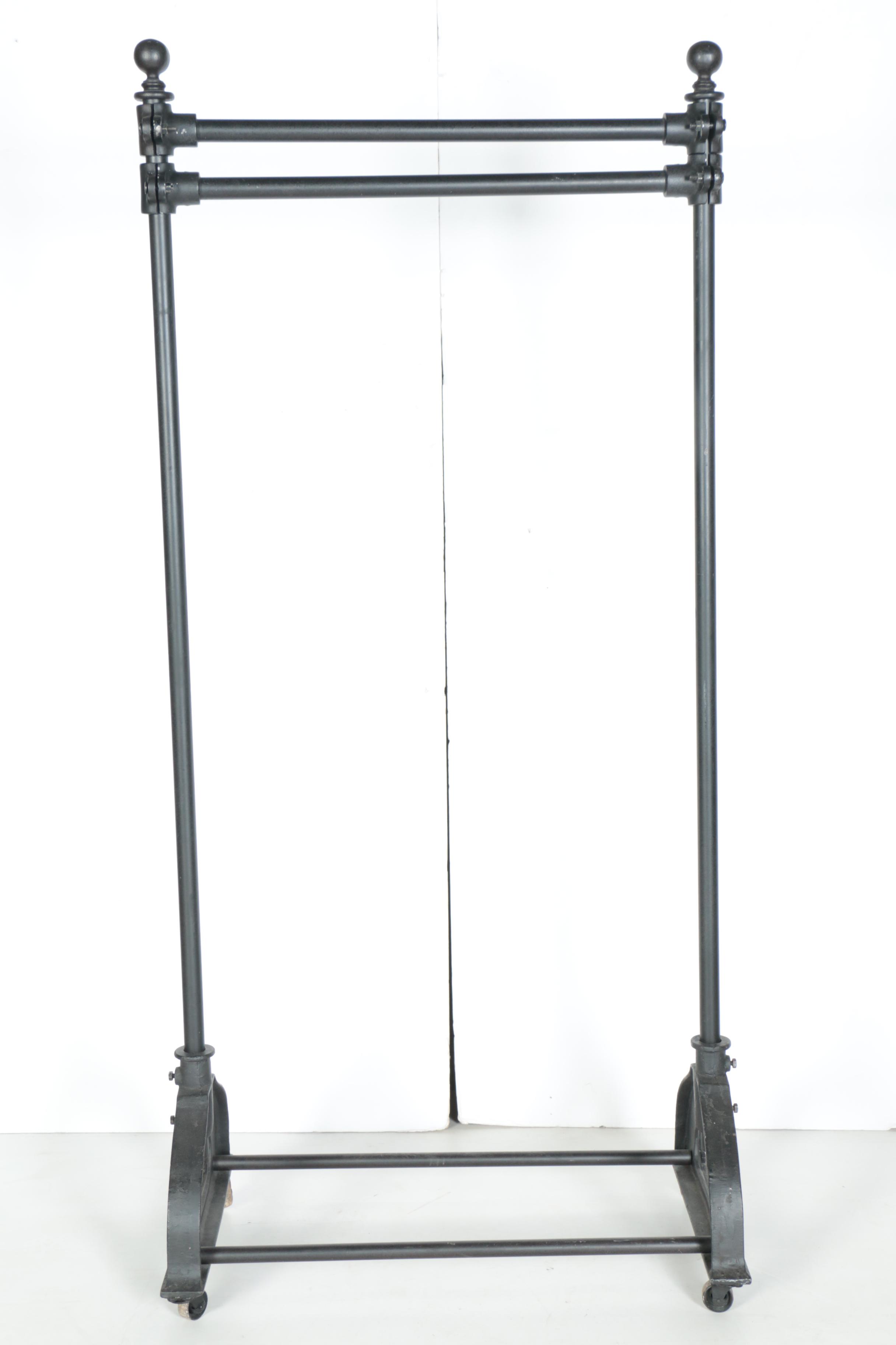 Metal Quilt Rack EBTH