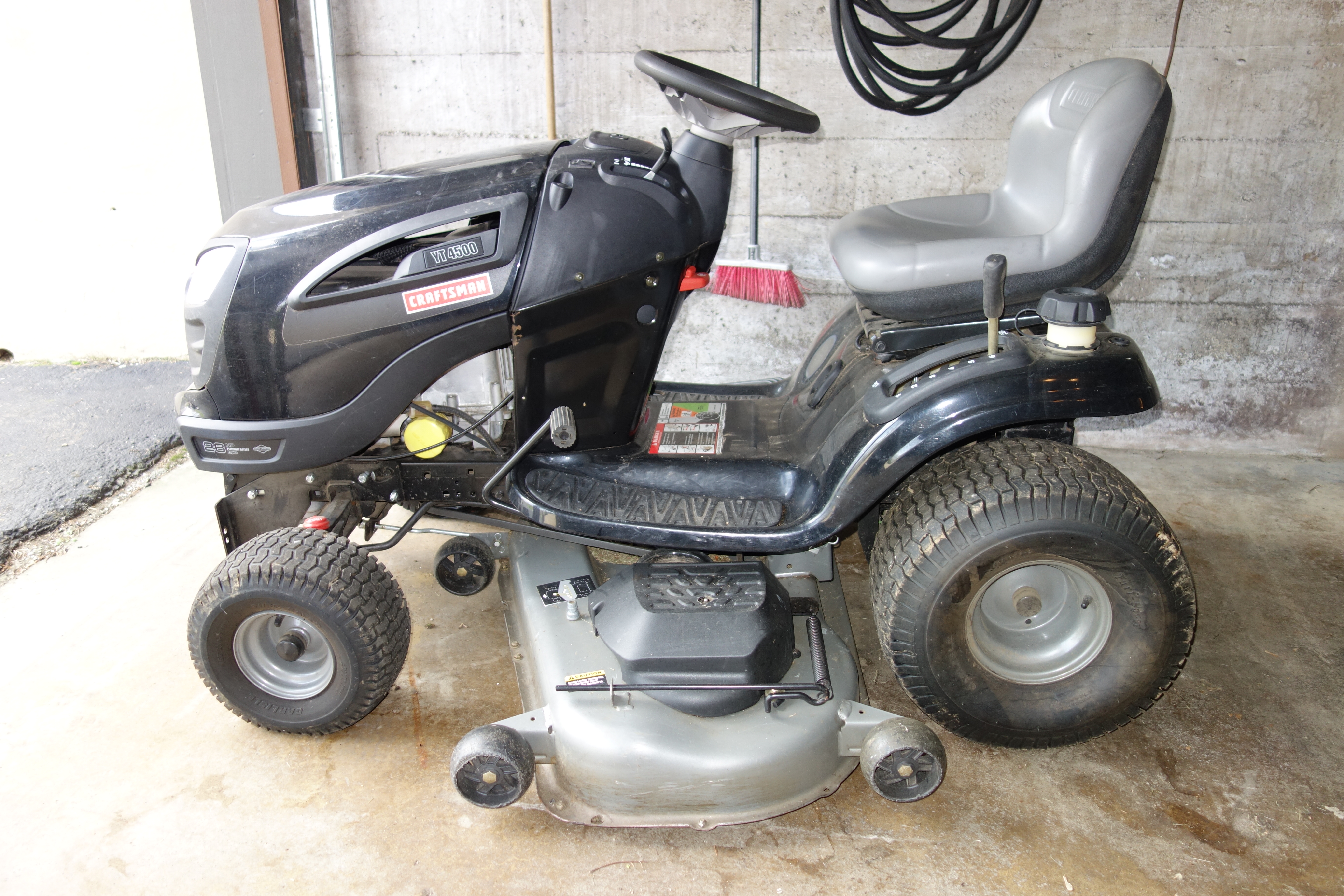 Craftsman YT4500 Riding Mower and Accessories EBTH