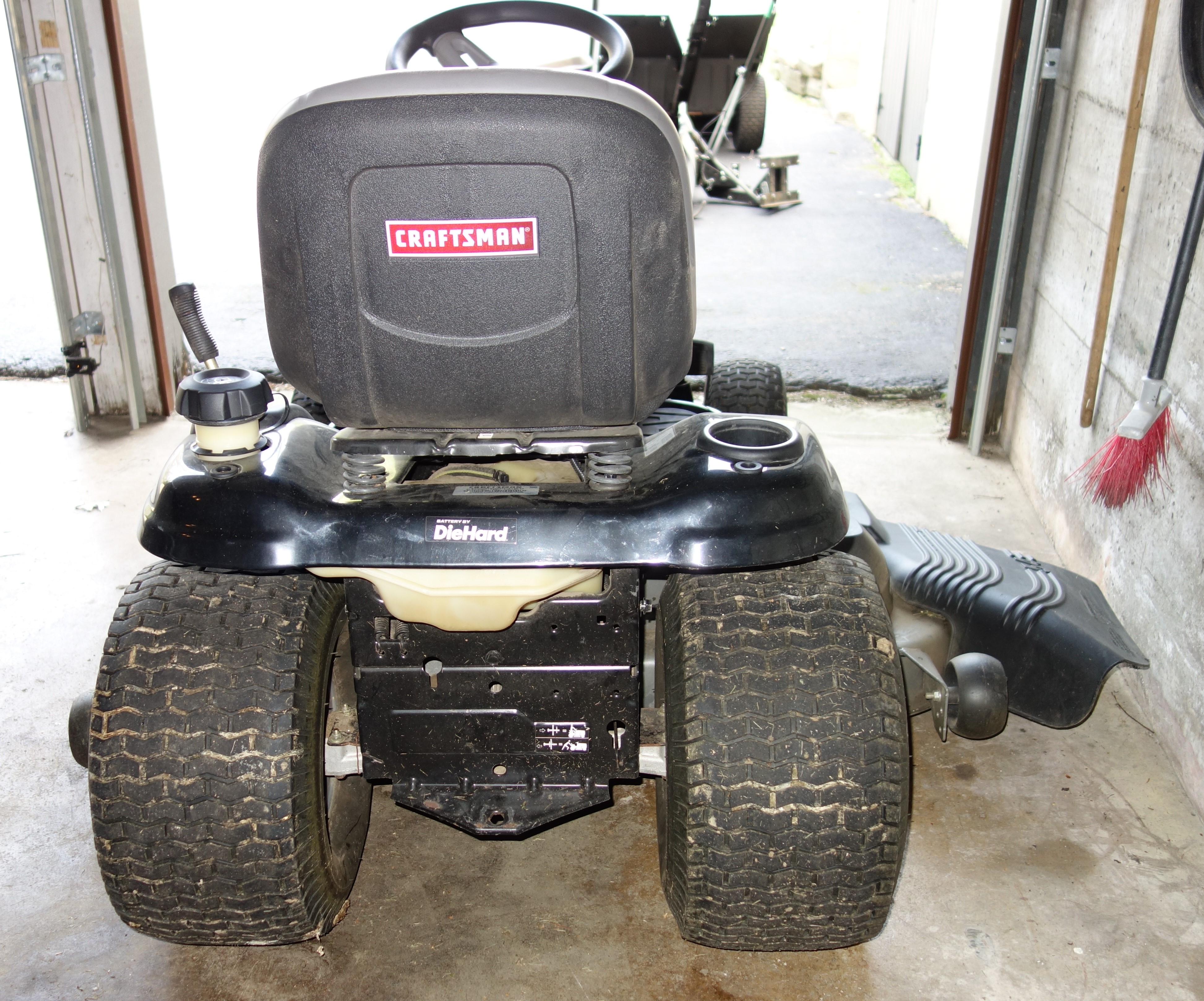 Craftsman YT4500 Riding Mower and Accessories EBTH