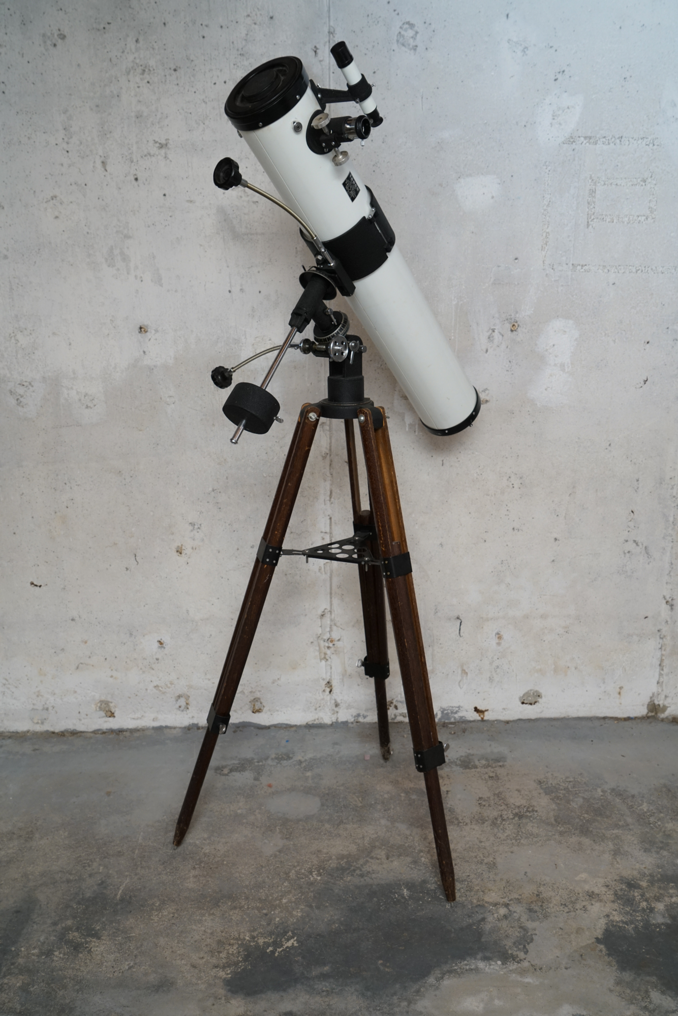Tasco 11TE5 Reflector Telescope EBTH
