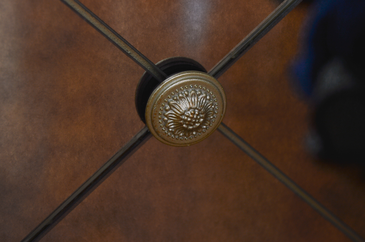 Contemporary Mirrored Armoire EBTH