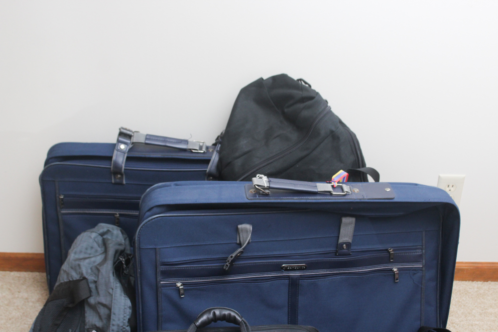 Luggage Featuring Eddie Bauer and Samsonite EBTH