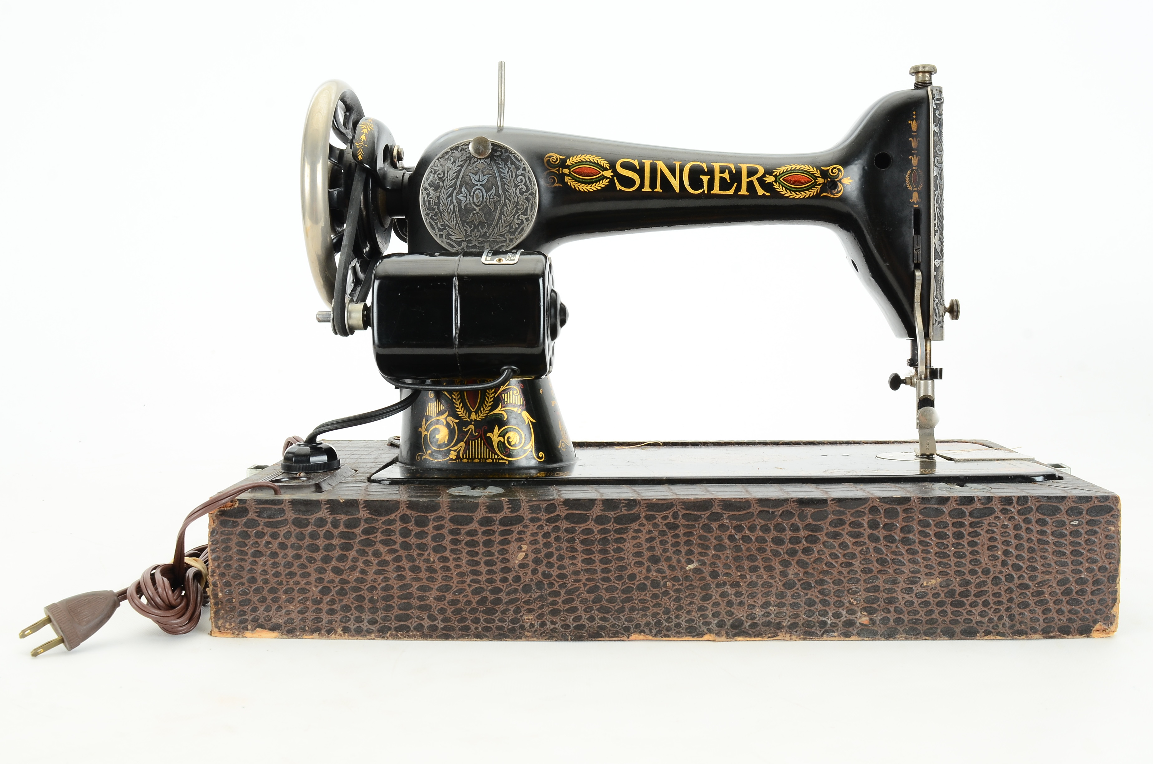 Vintage Singer "Champion" Model 24 Electric Sewing Machine | EBTH
