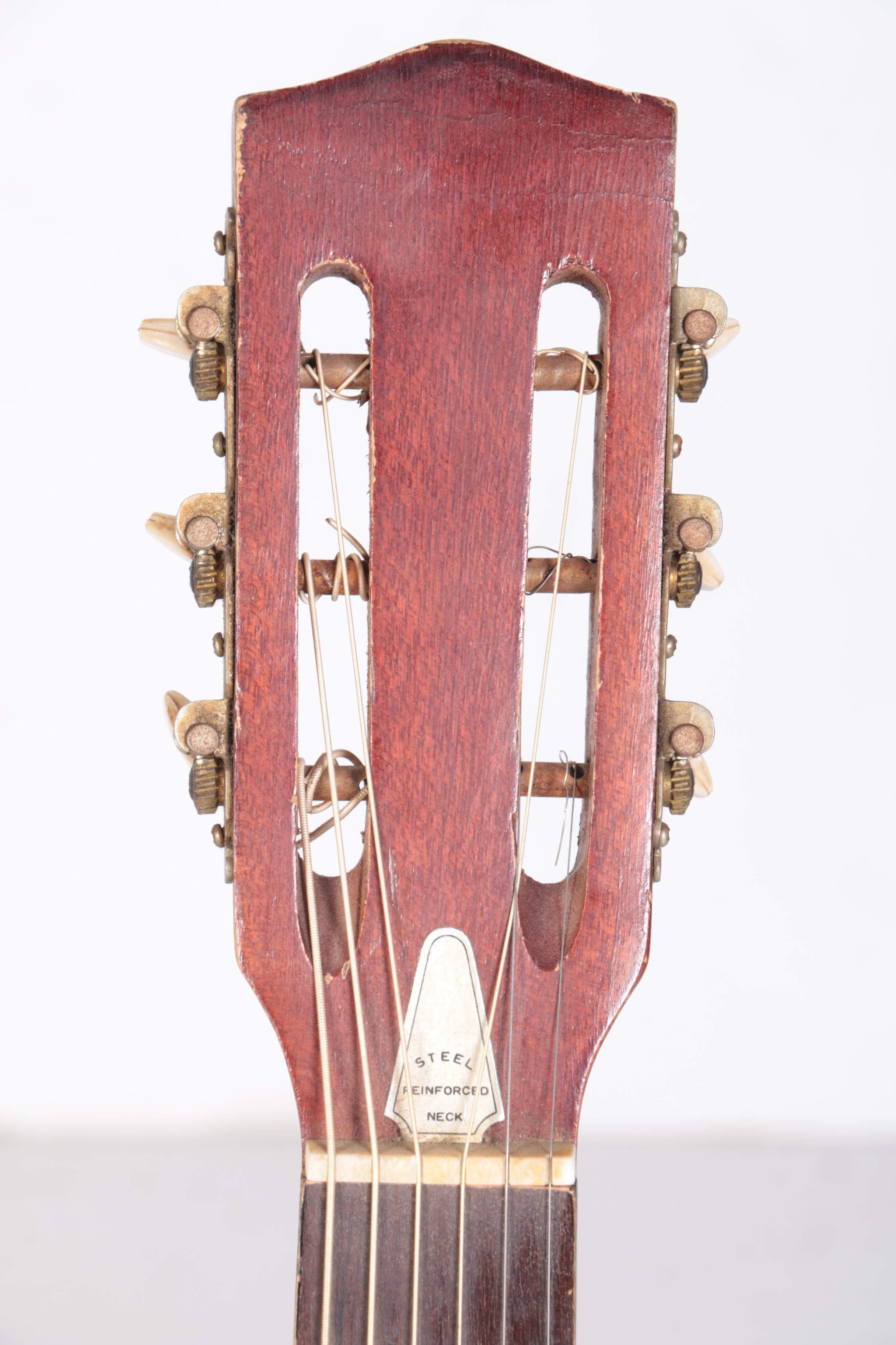 Lindell Guitars 4290 Classical Acoustic Guitar EBTH