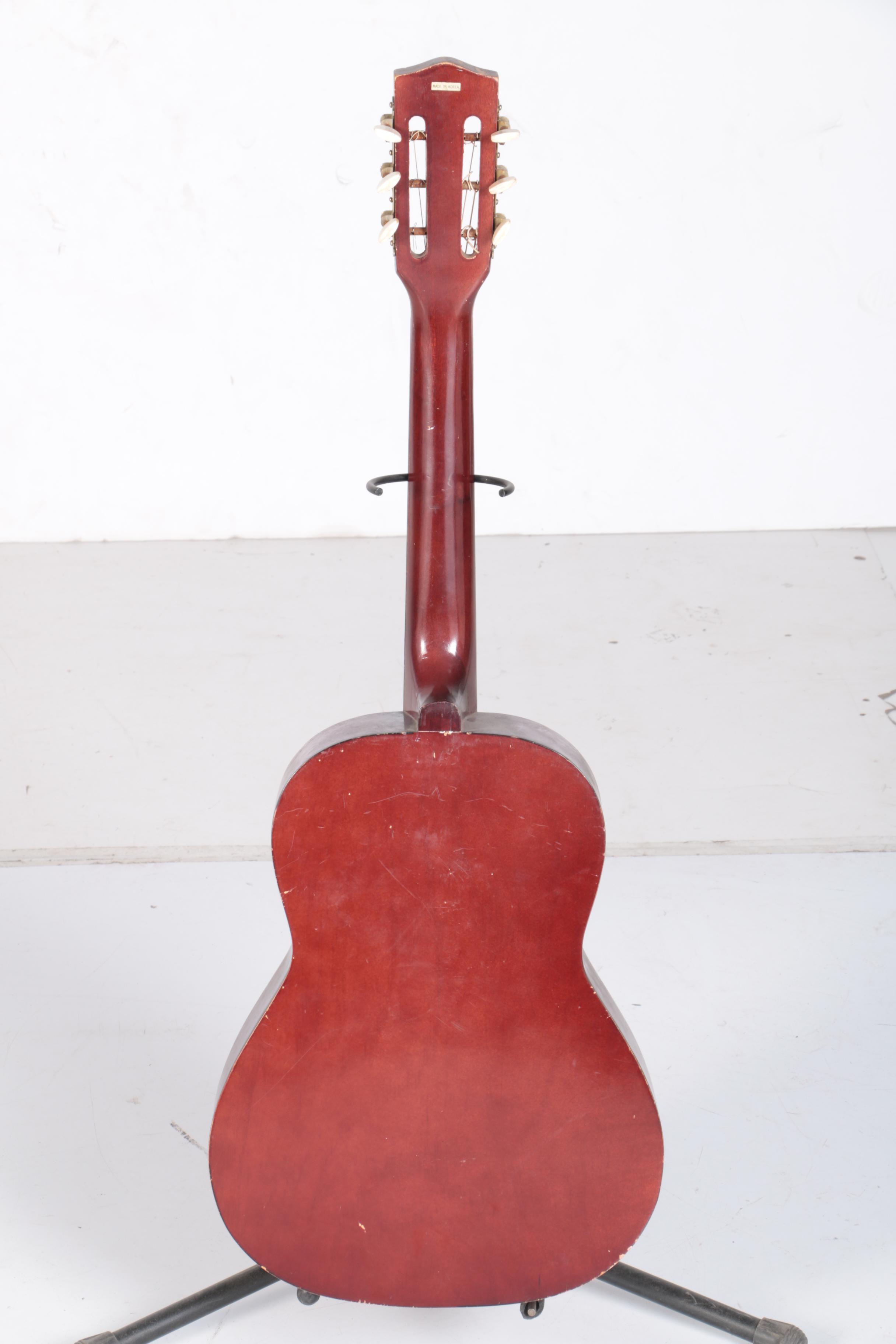 Lindell Guitars 4290 Classical Acoustic Guitar EBTH