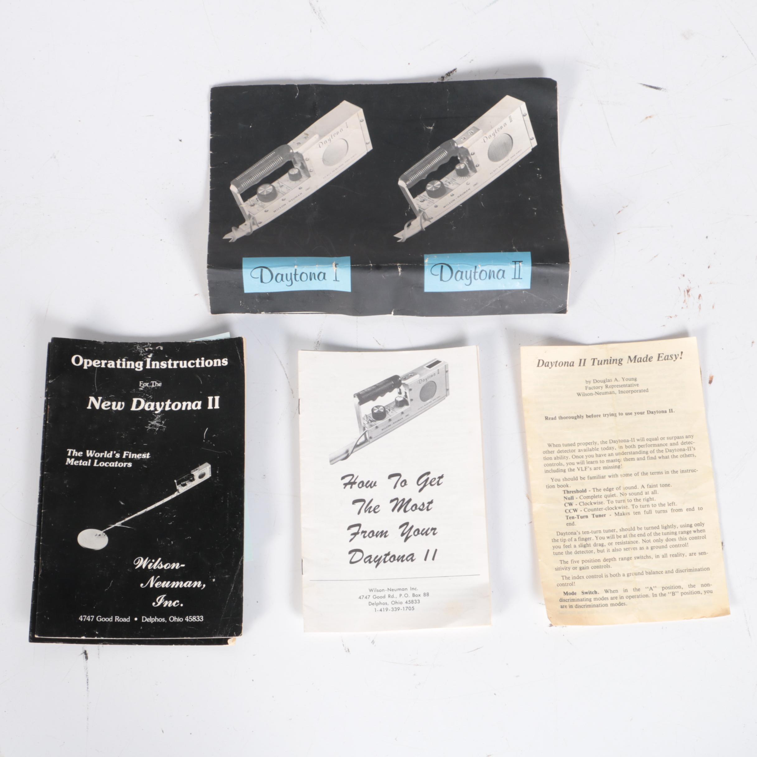 Vintage WilsonNeuman Daytona II Metal Detector with Case and