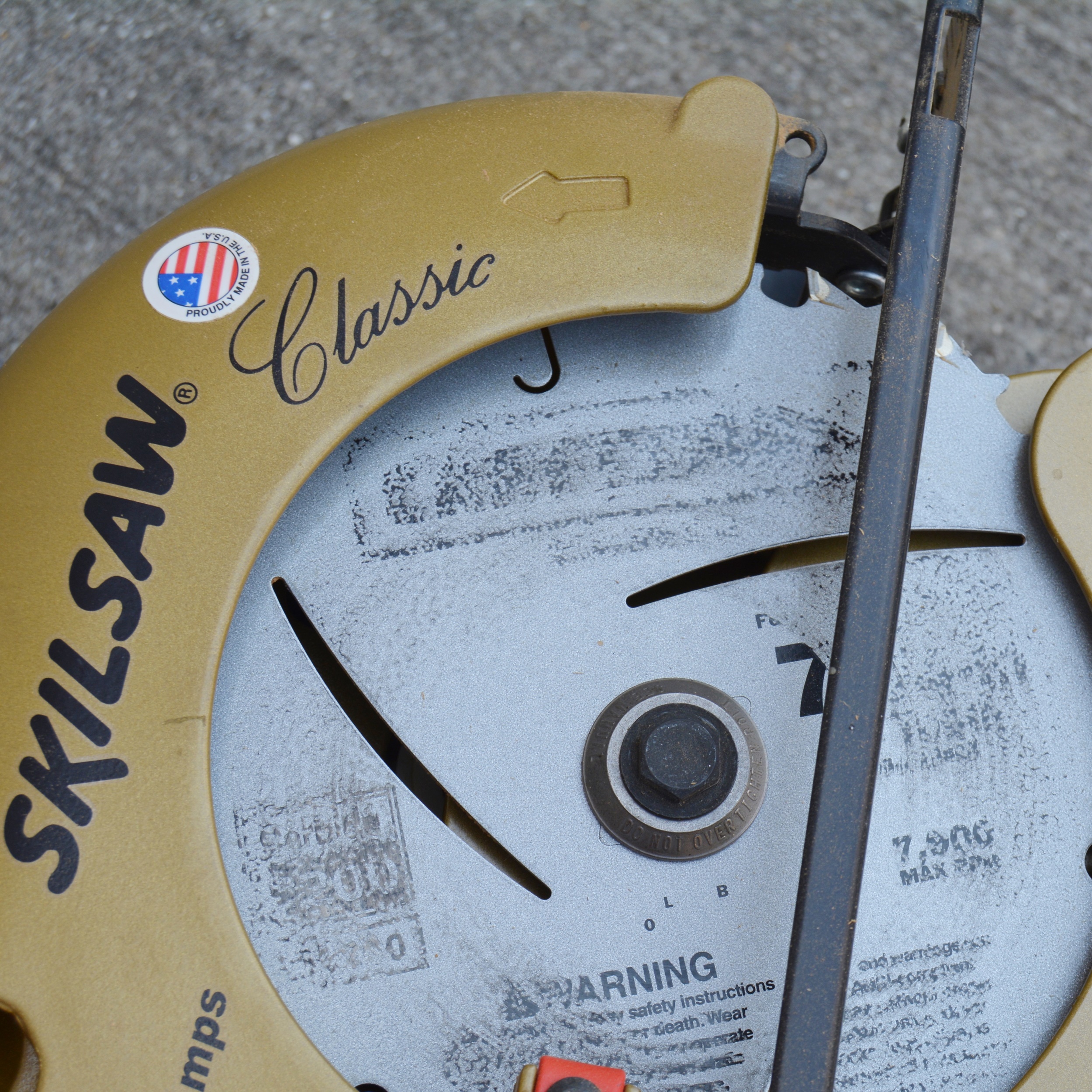 SkilSaw 7 1/4" Circular Saw Model 5275 EBTH