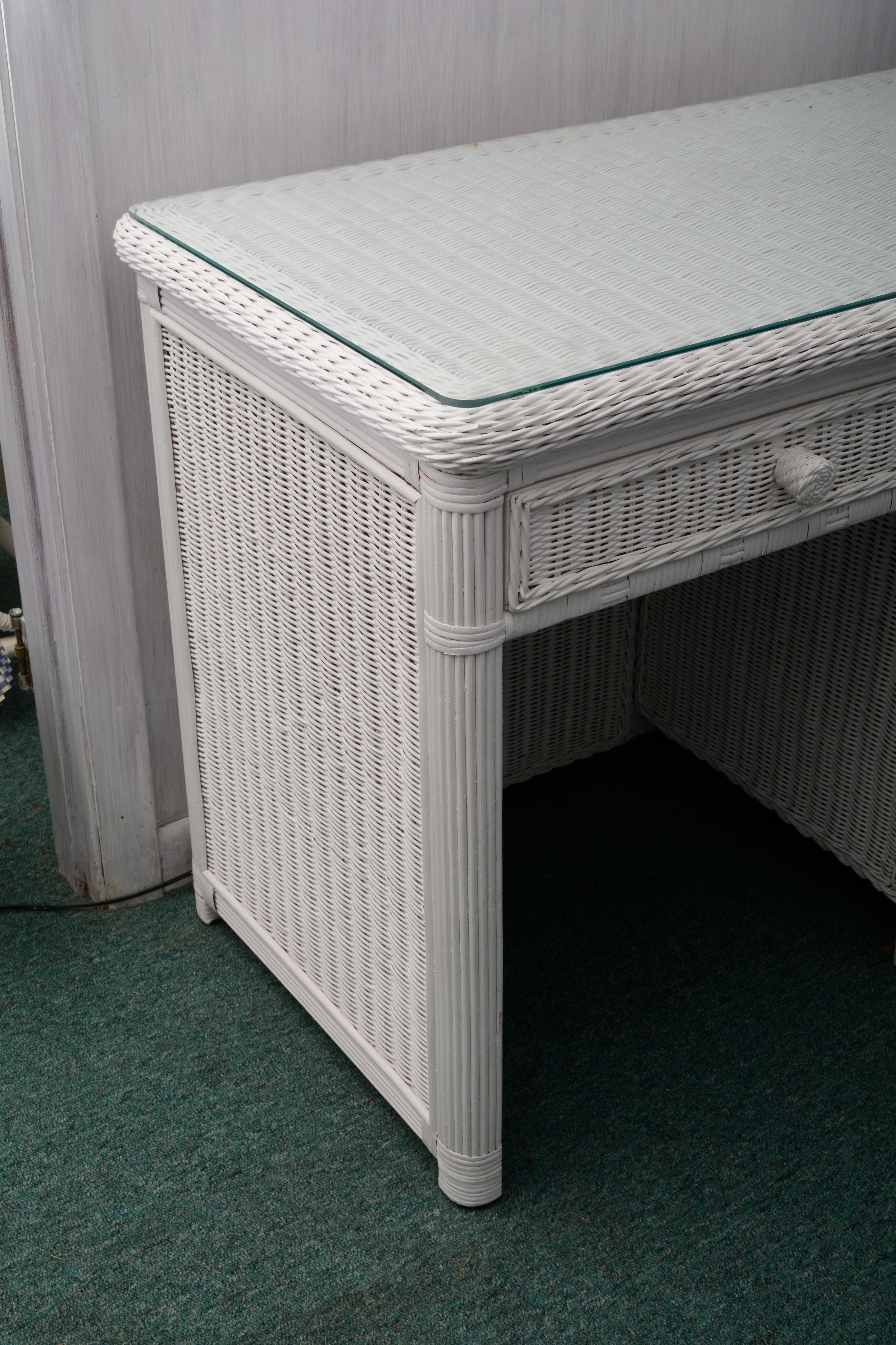 White Wicker Desk and Chair EBTH