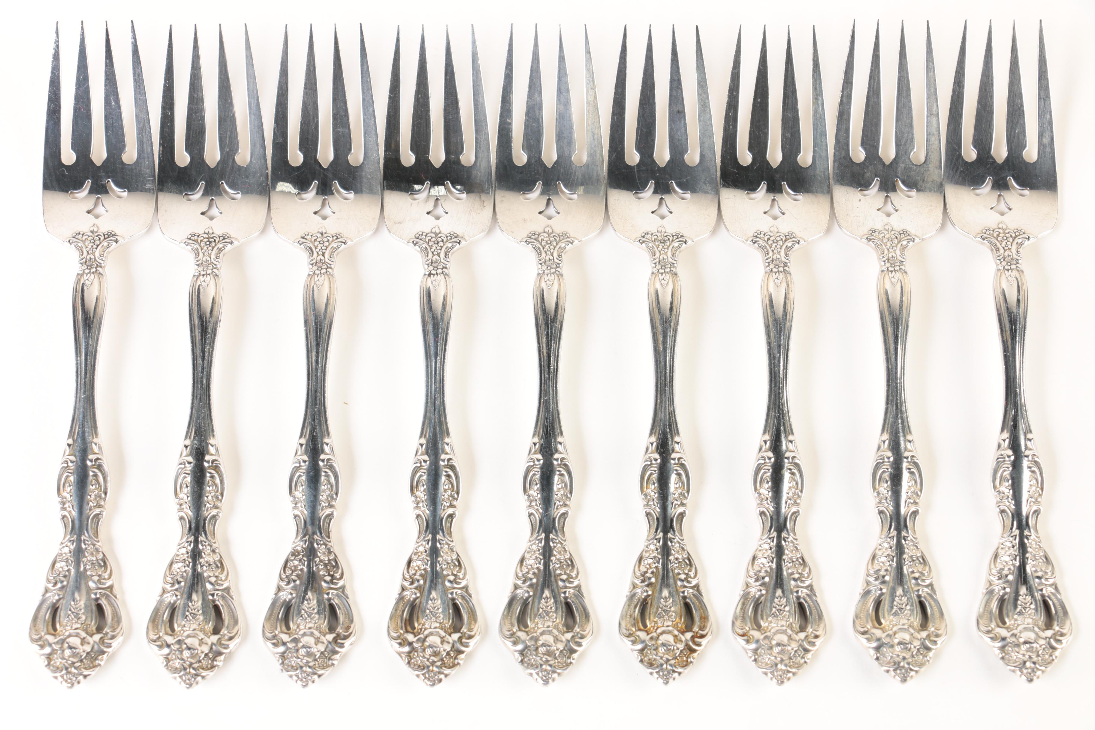 oneida-michelangelo-sterling-silver-flatware-with-chest-ebth