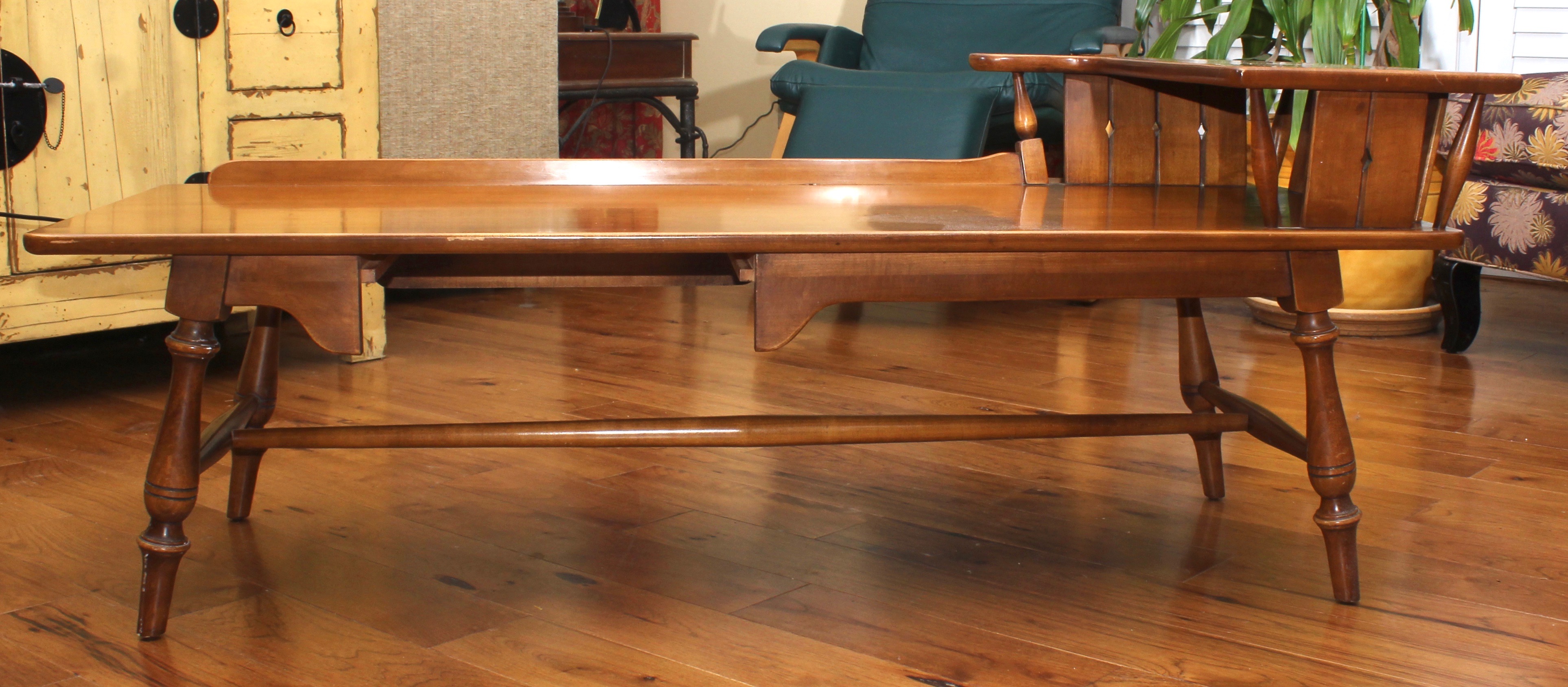 Early American Style Maple Coffee Table EBTH