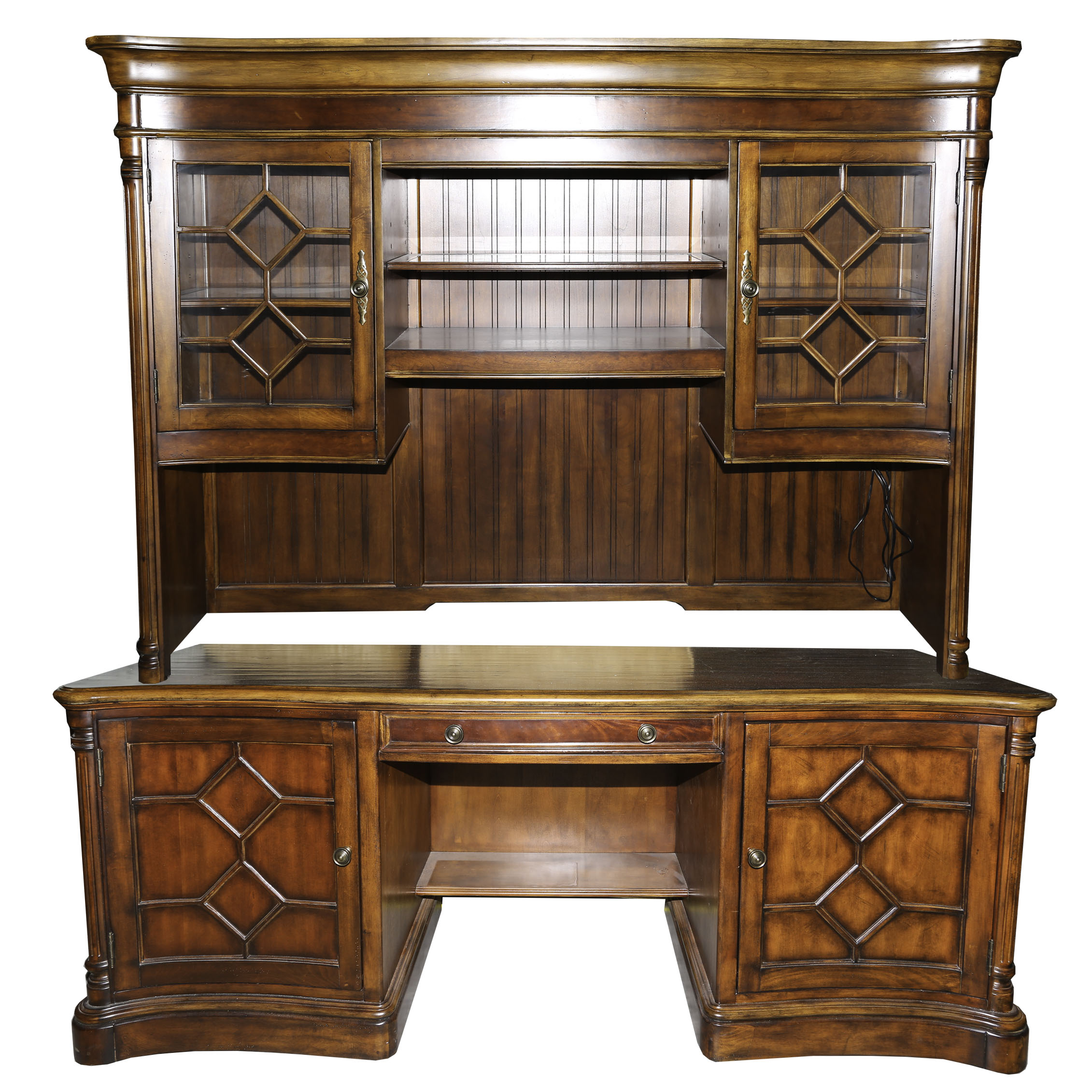 Desk With Hutch By Seven Seas By Hooker Furniture Ebth