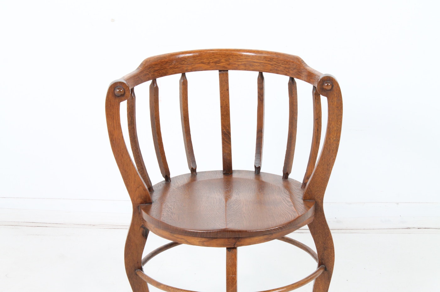 Vintage Oak Barrel Chair | EBTH