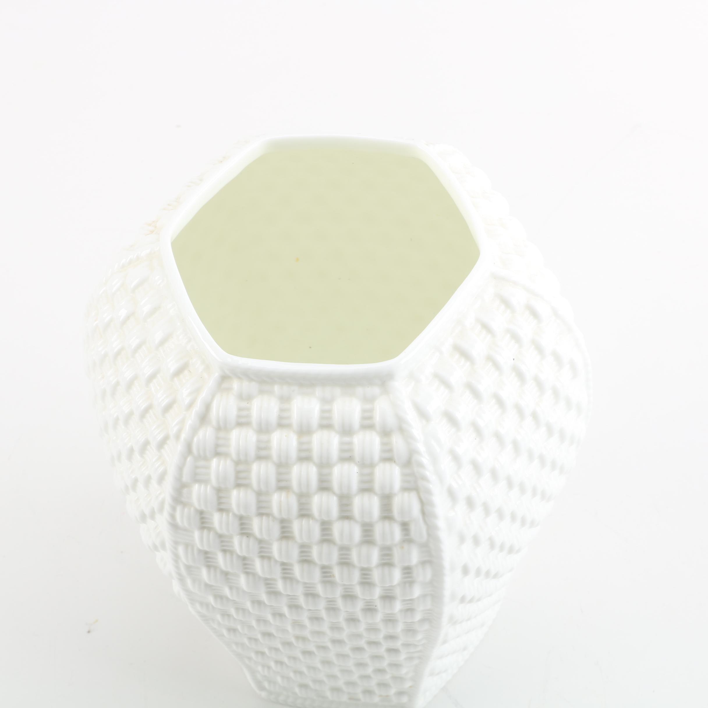 Tiffany & Co. Porcelain Basketweave Vase by Sybil Connolly EBTH
