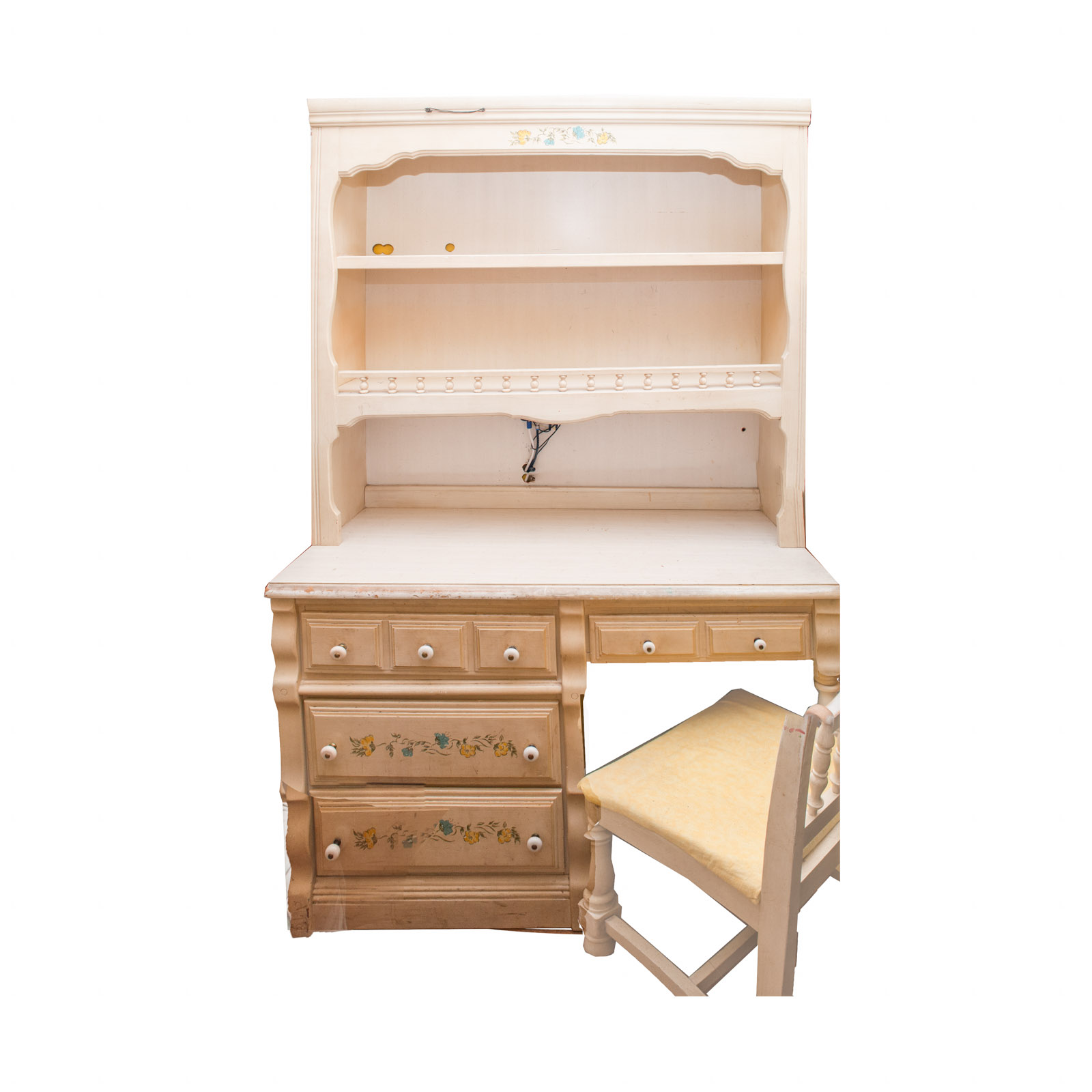 Vintage Dixie Hutch With Desk And Chair