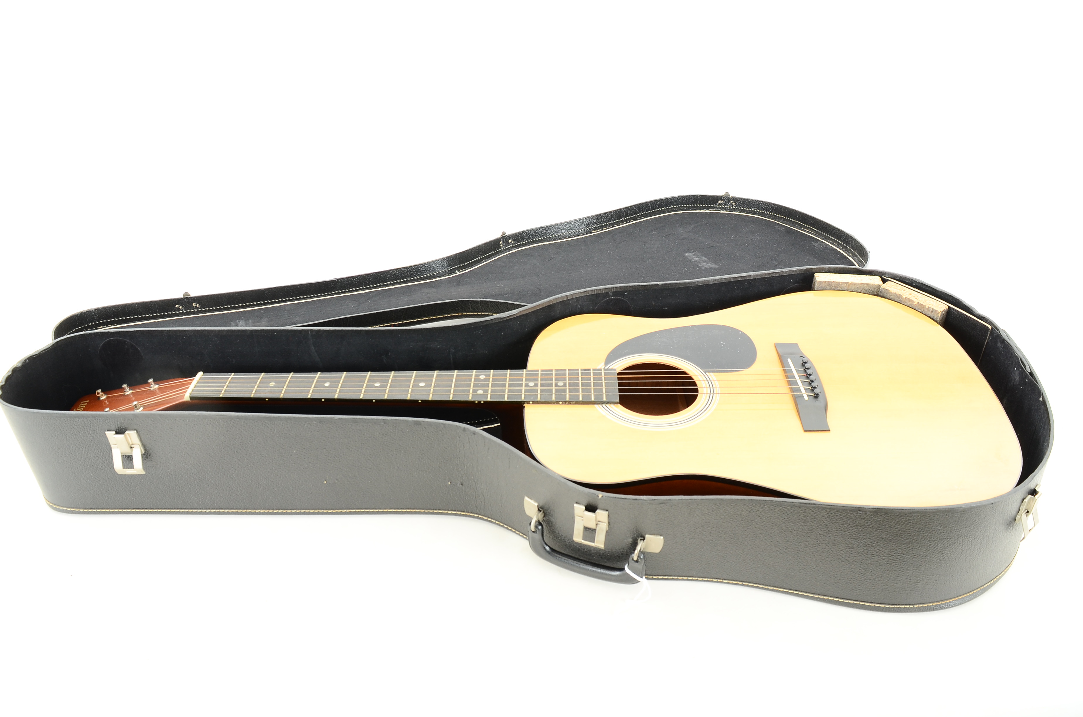 Dixon DG5 Acoustic Guitar with Case EBTH