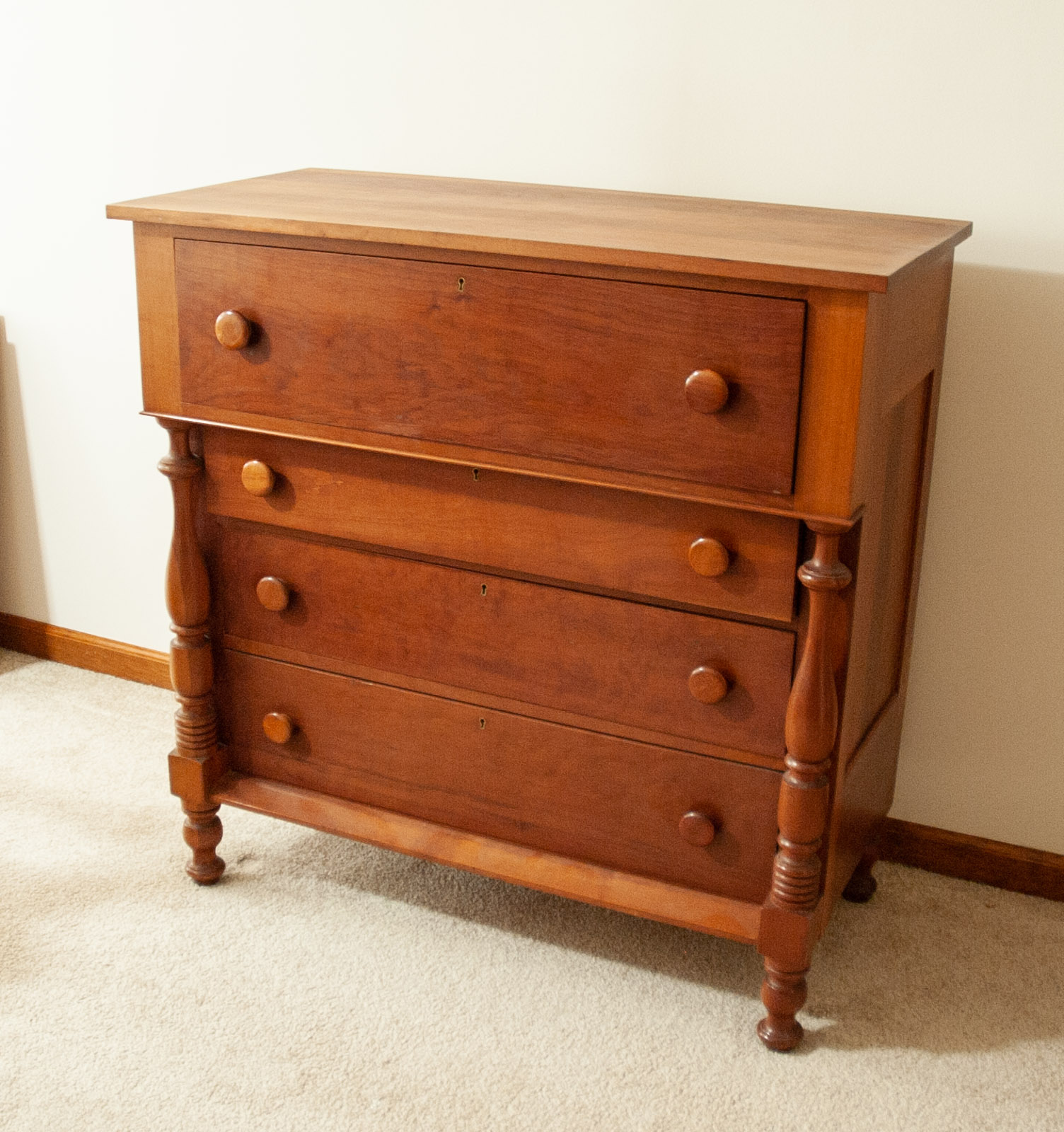 McMahan Furniture Co. Vintage Cherry Chest of Drawers EBTH