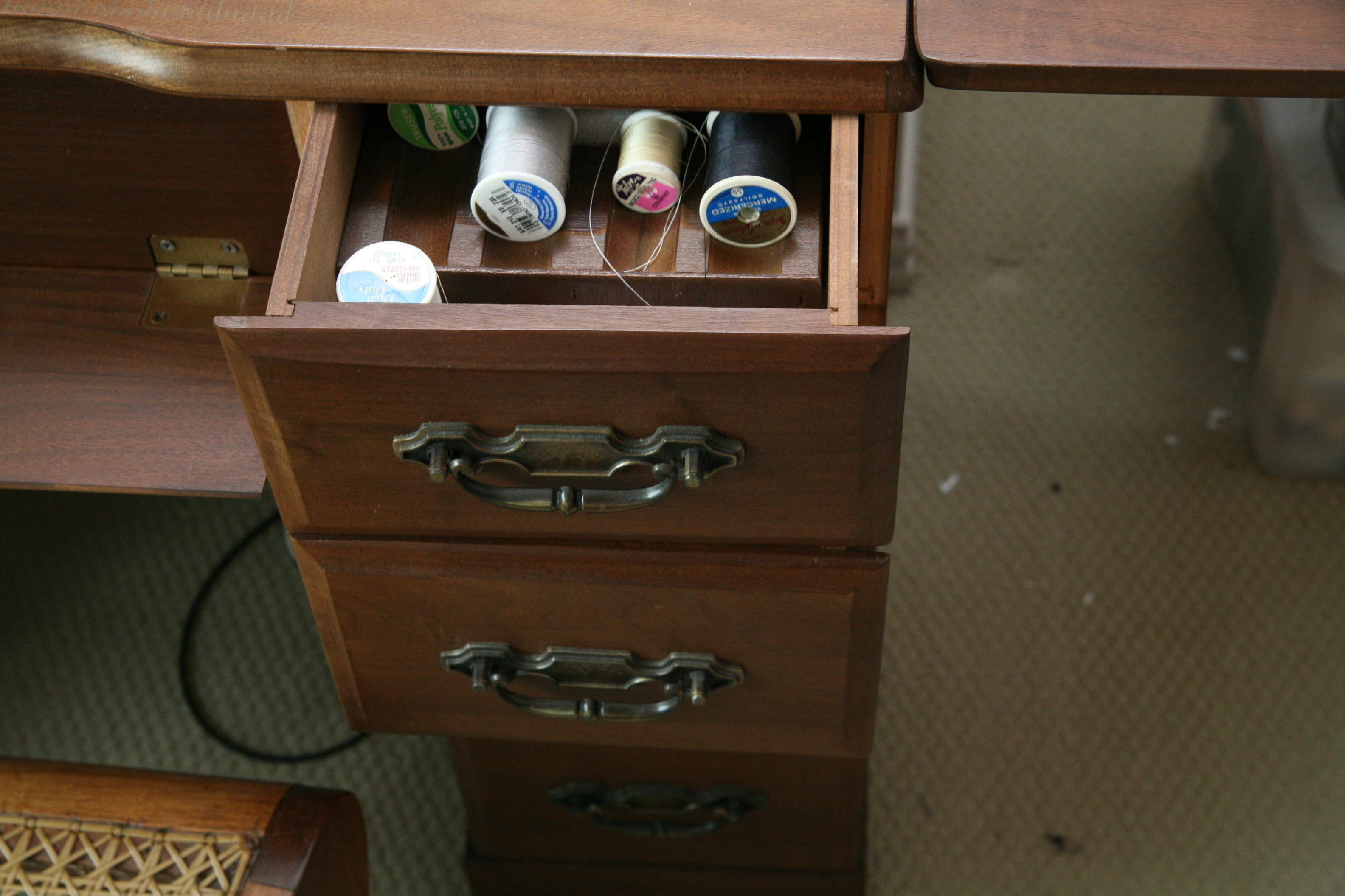 Elna "Carina" Electronic Sewing Machine and Knee Hole Sewing Table EBTH