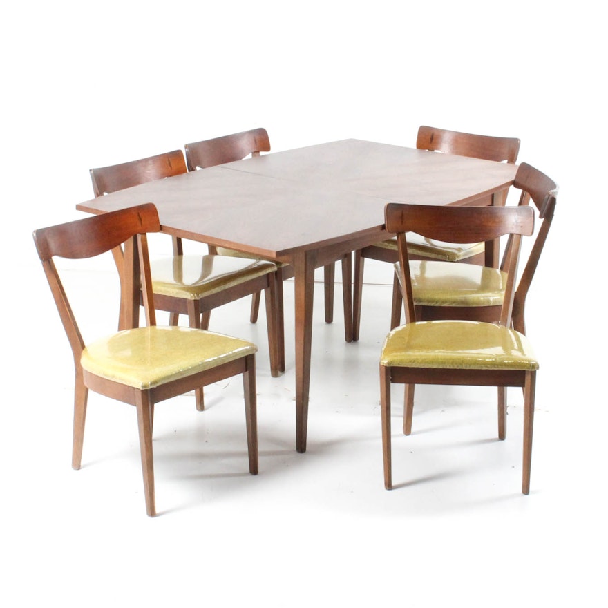 Mid Century Modern American Of Martinsville Walnut Dining Set