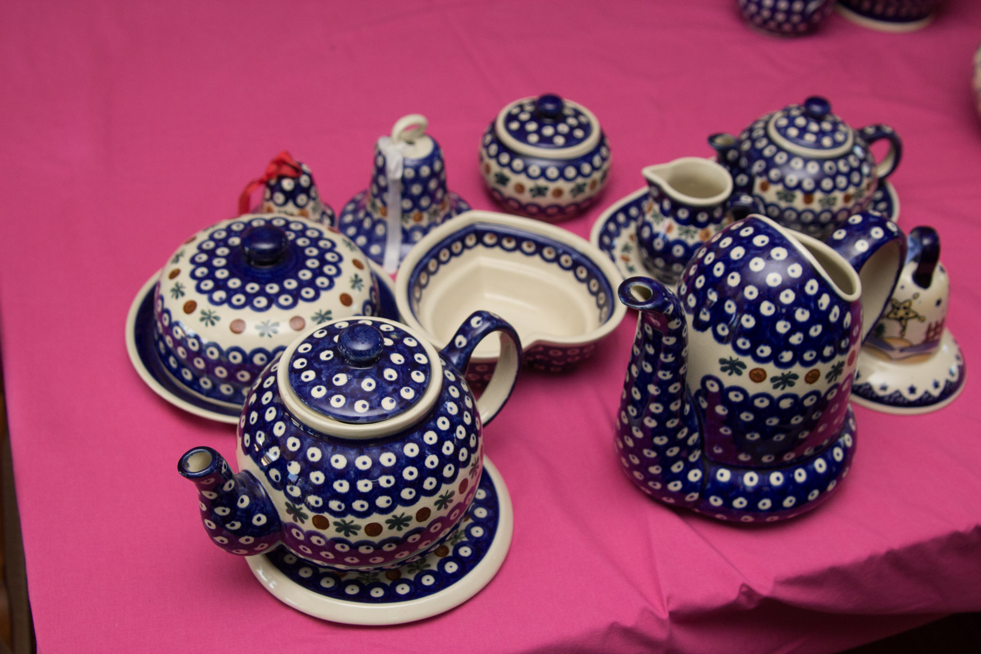 Boleslawiec HandPainted Polish Pottery Tea Set and Tableware EBTH