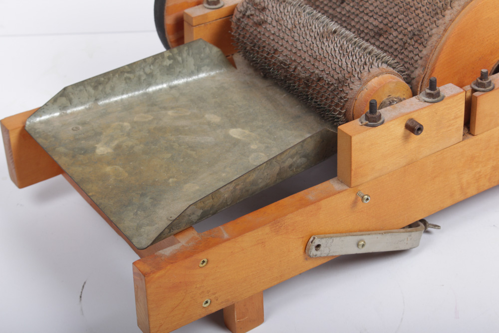 Vintage Crank Operated Drum Carder Machine EBTH