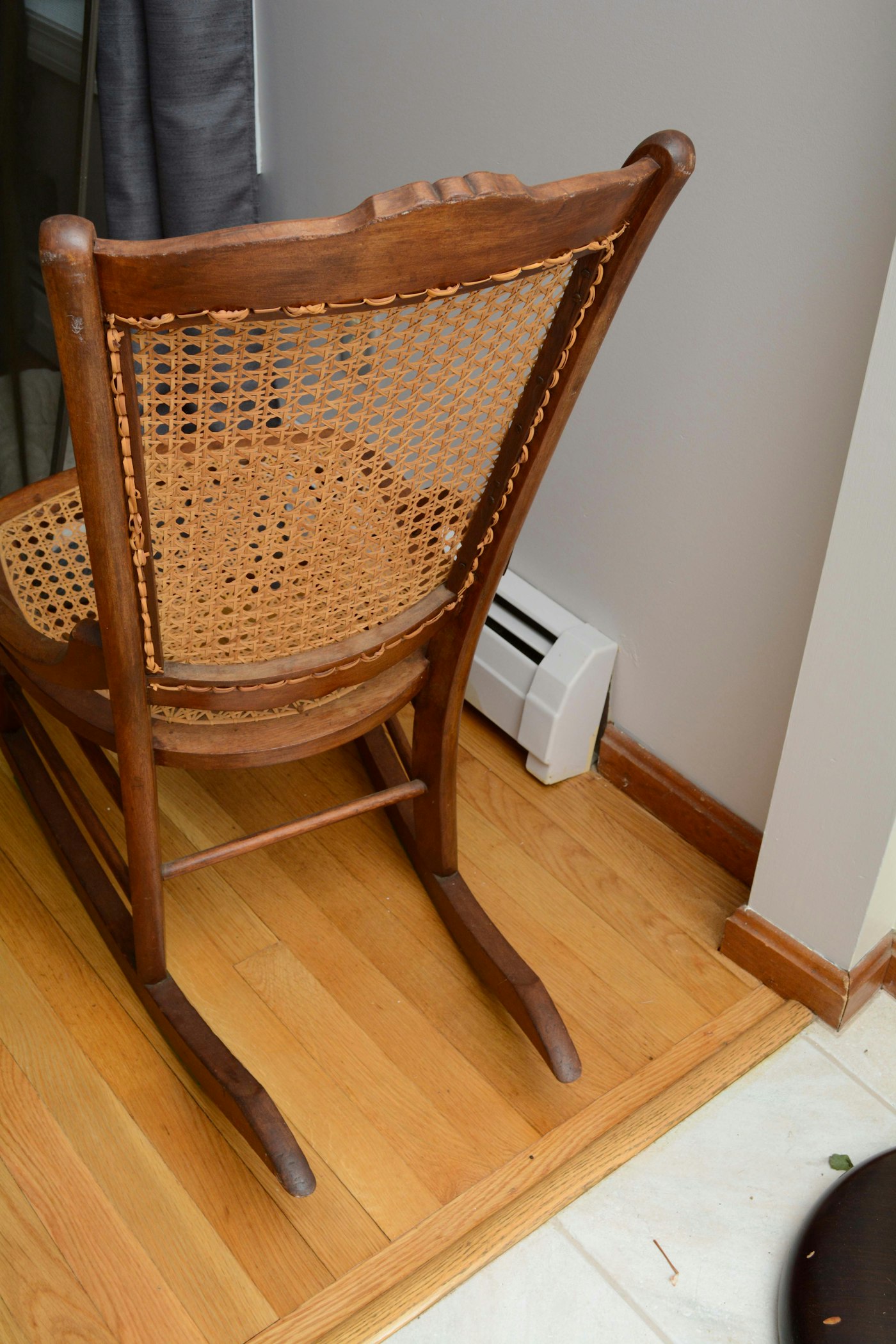 Vintage Victorian Eastlake Style Cane Rocking Chair EBTH