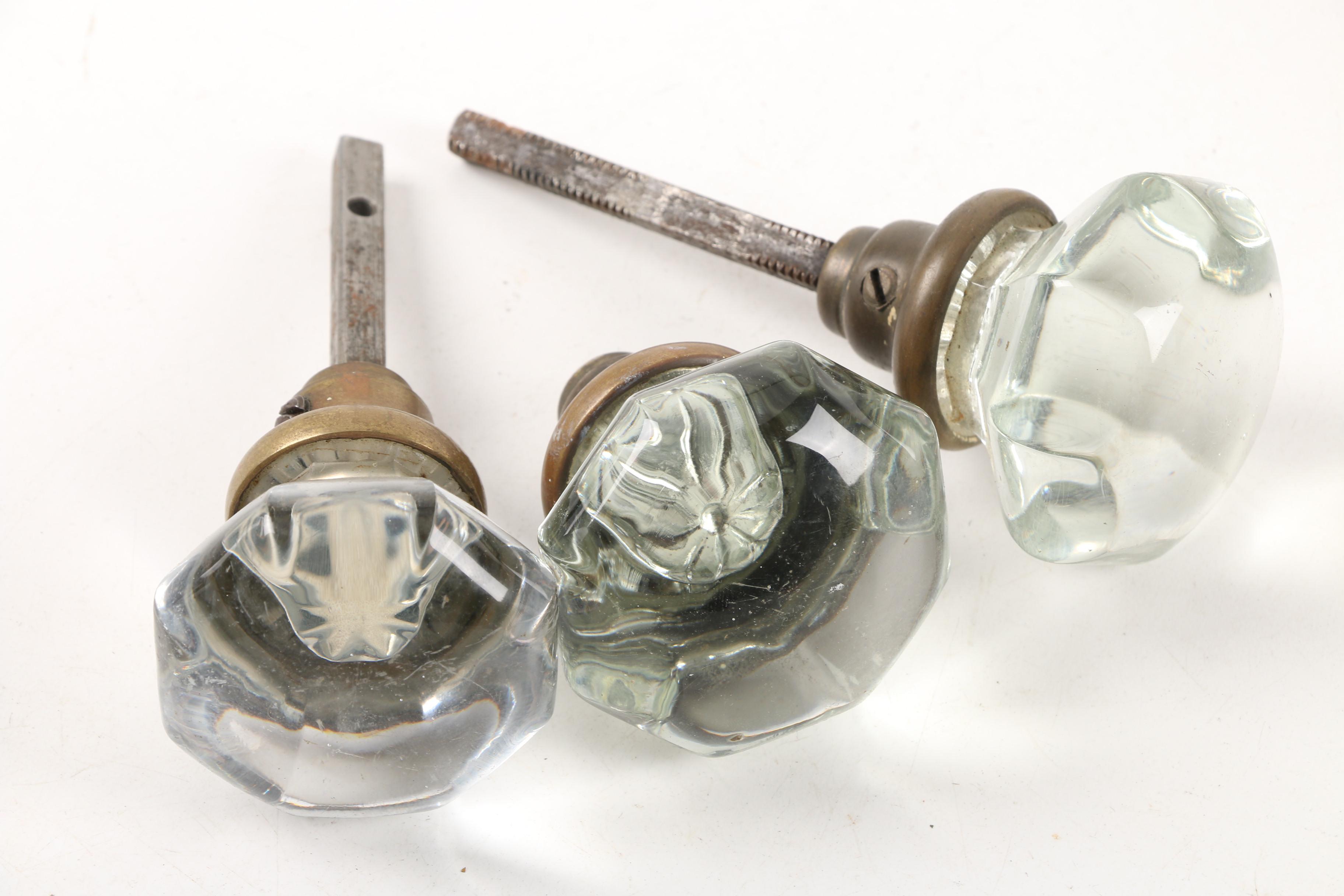 Vintage Glass Door Knobs EBTH   1528808299021 617fe6416b40b3132e5b932727f935816626ef4f3219a38f748876960dec6f41.JPG