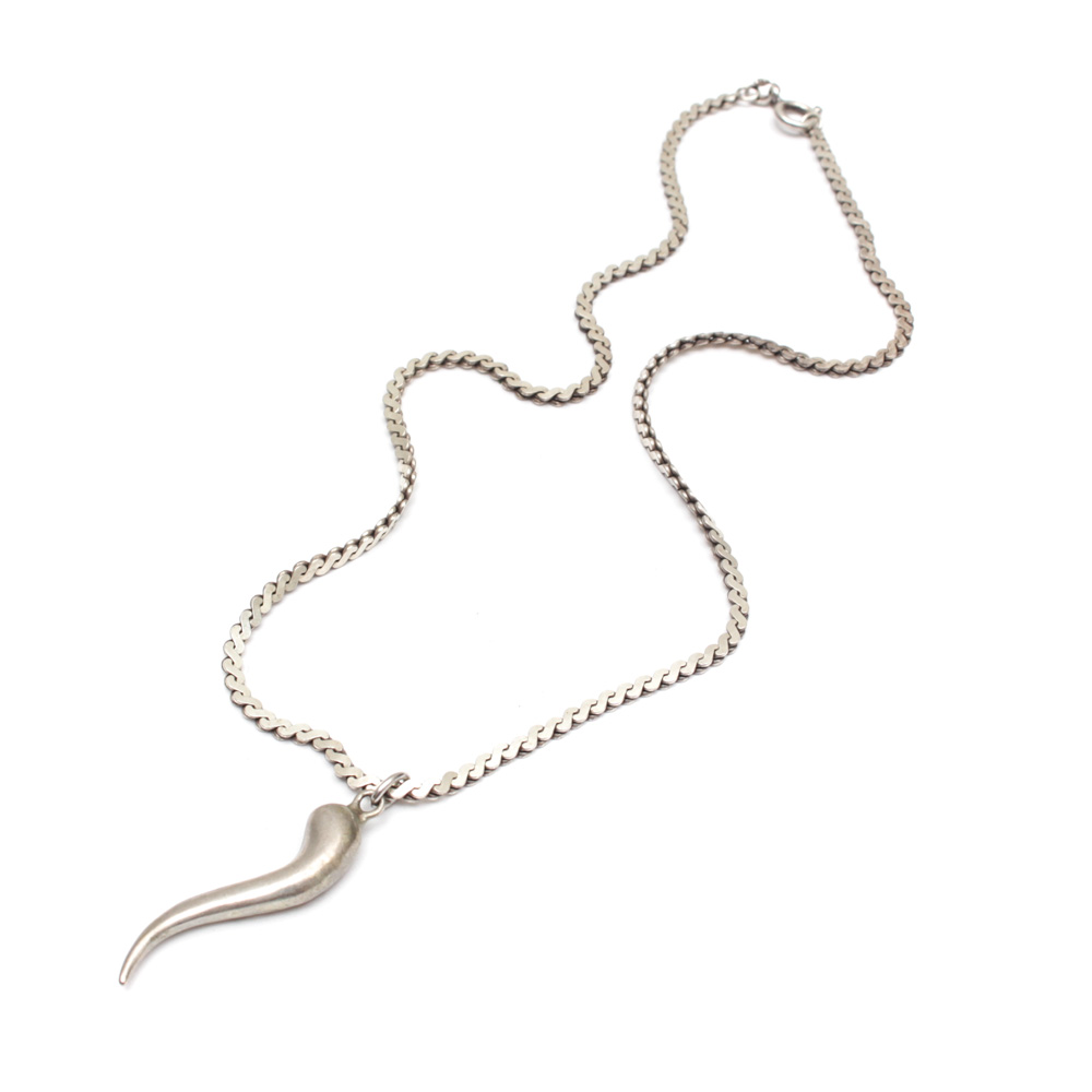 Vintage Italian Sterling Silver Horn Necklace EBTH