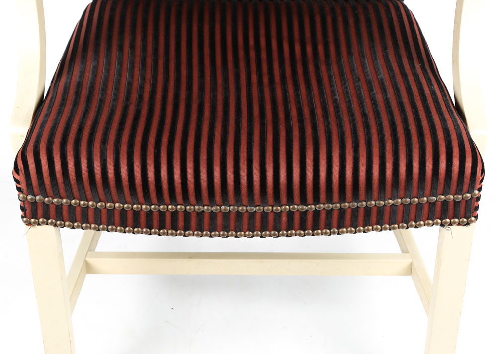 English Traditional Arm Chair | EBTH