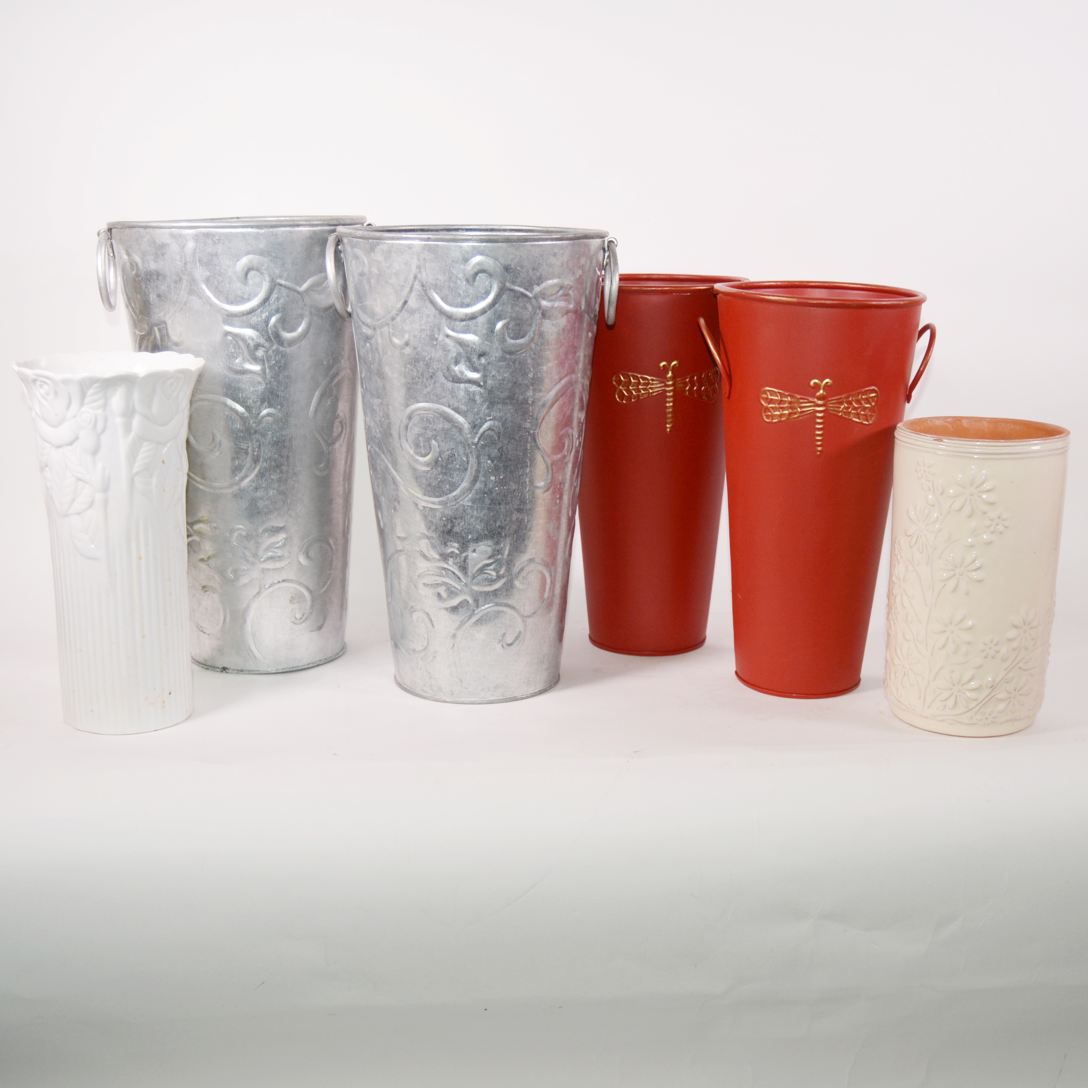 Collection of Floral Arrangement Vessels EBTH