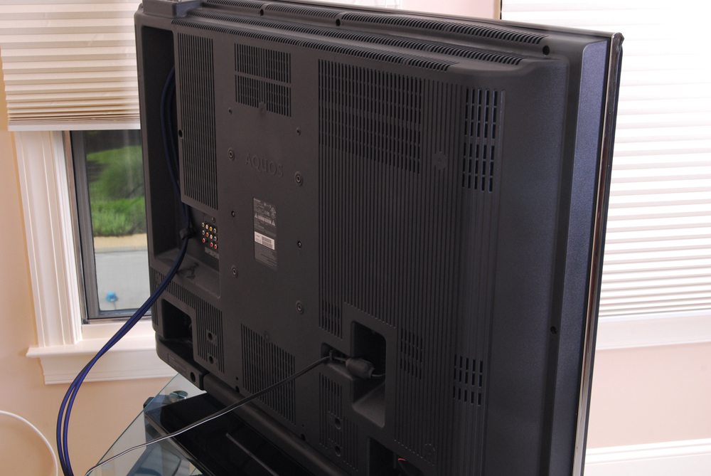 Sharp Aquos 46" LCD HDTV EBTH