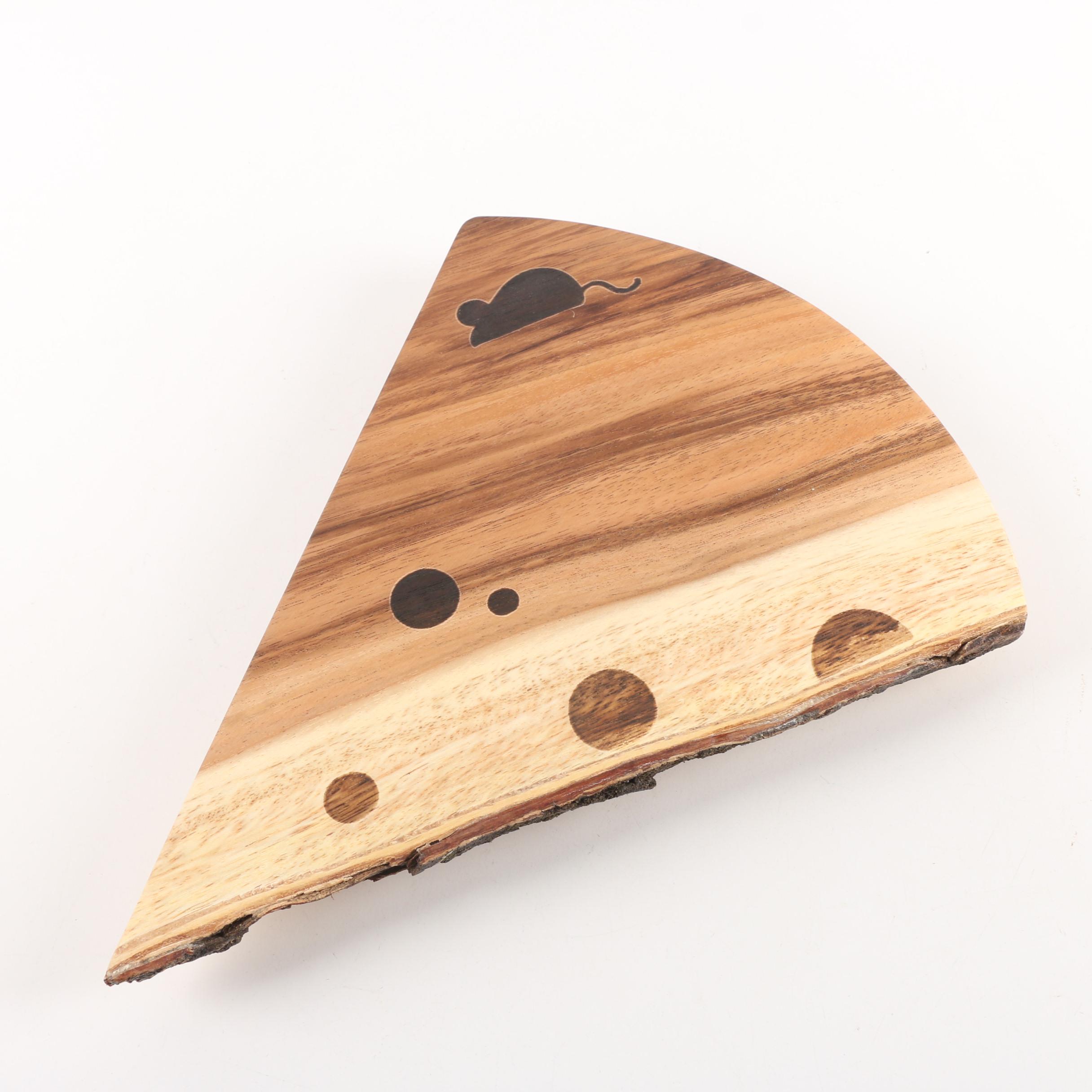 Meritage Wedge Shaped Wooden Cheese Board | EBTH