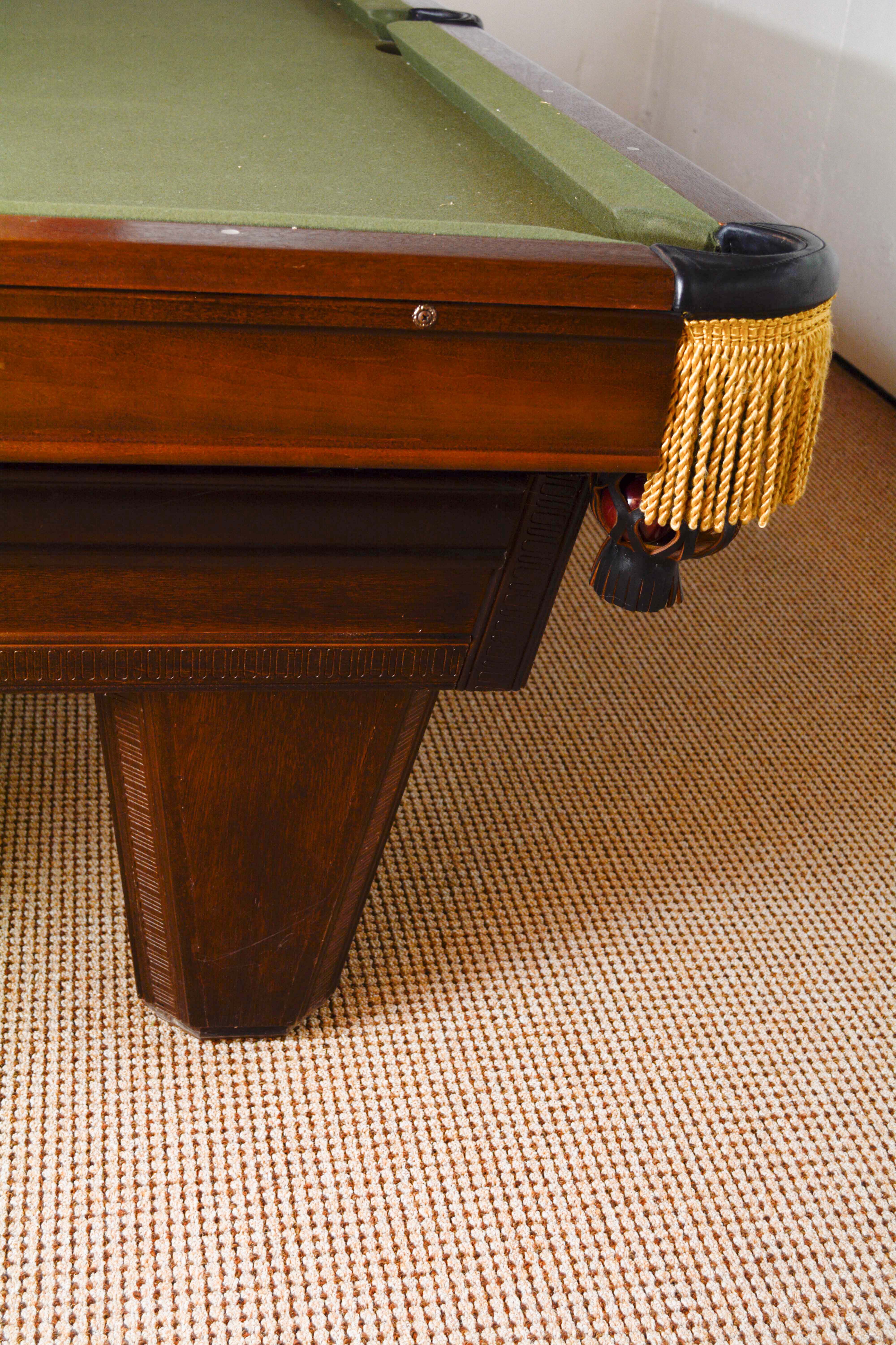 Heritage by Brunswick Billiards Table EBTH