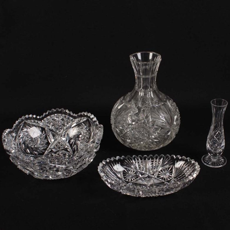 Featured image of post Stuart Cut Glass Vase / Height 16,5 cm top diameter 10 cm condition great / signs of age / use appear / few tiny chips on the foot / see images.