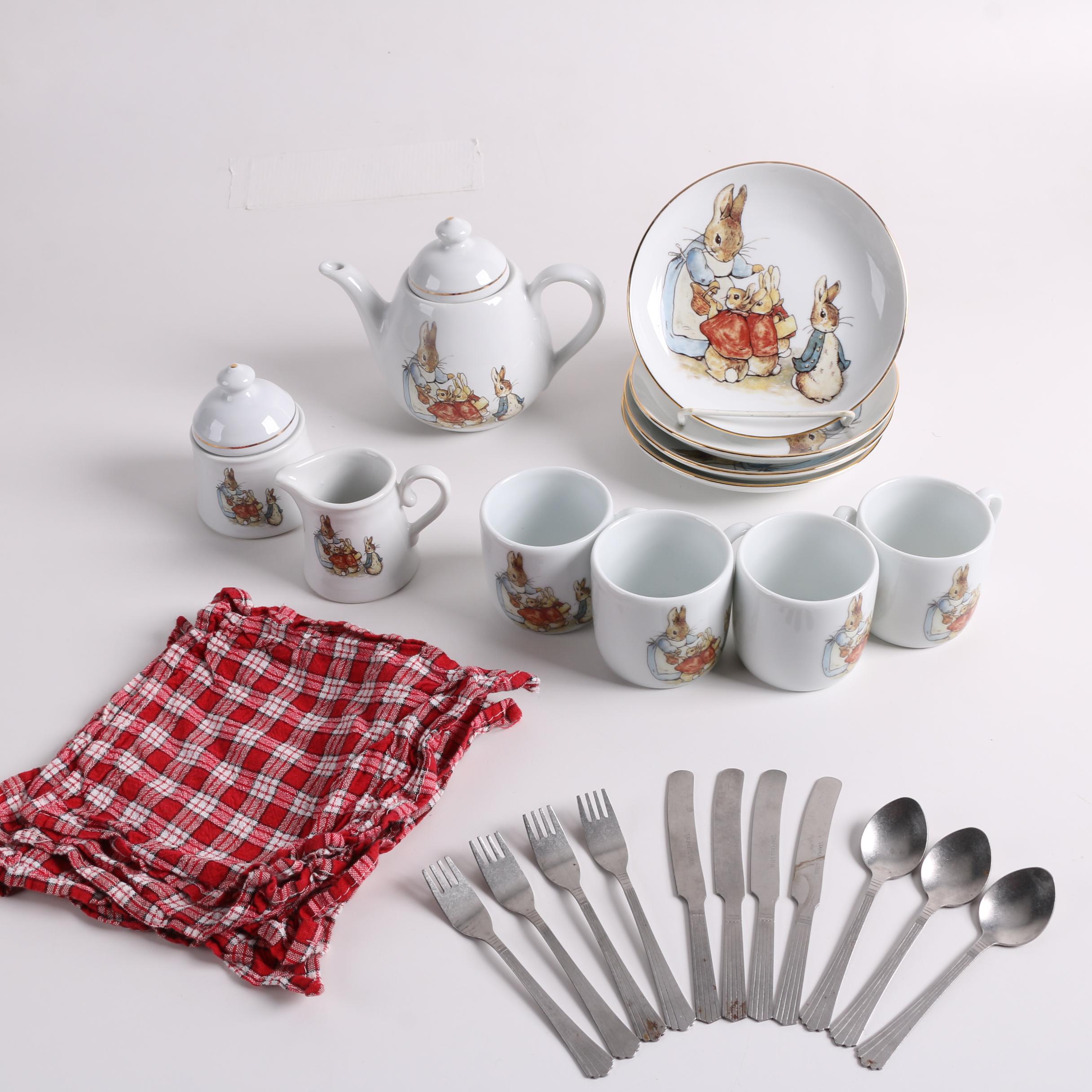 Contemporary Reutter Porcelain "Peter Rabbit" Tea Set EBTH
