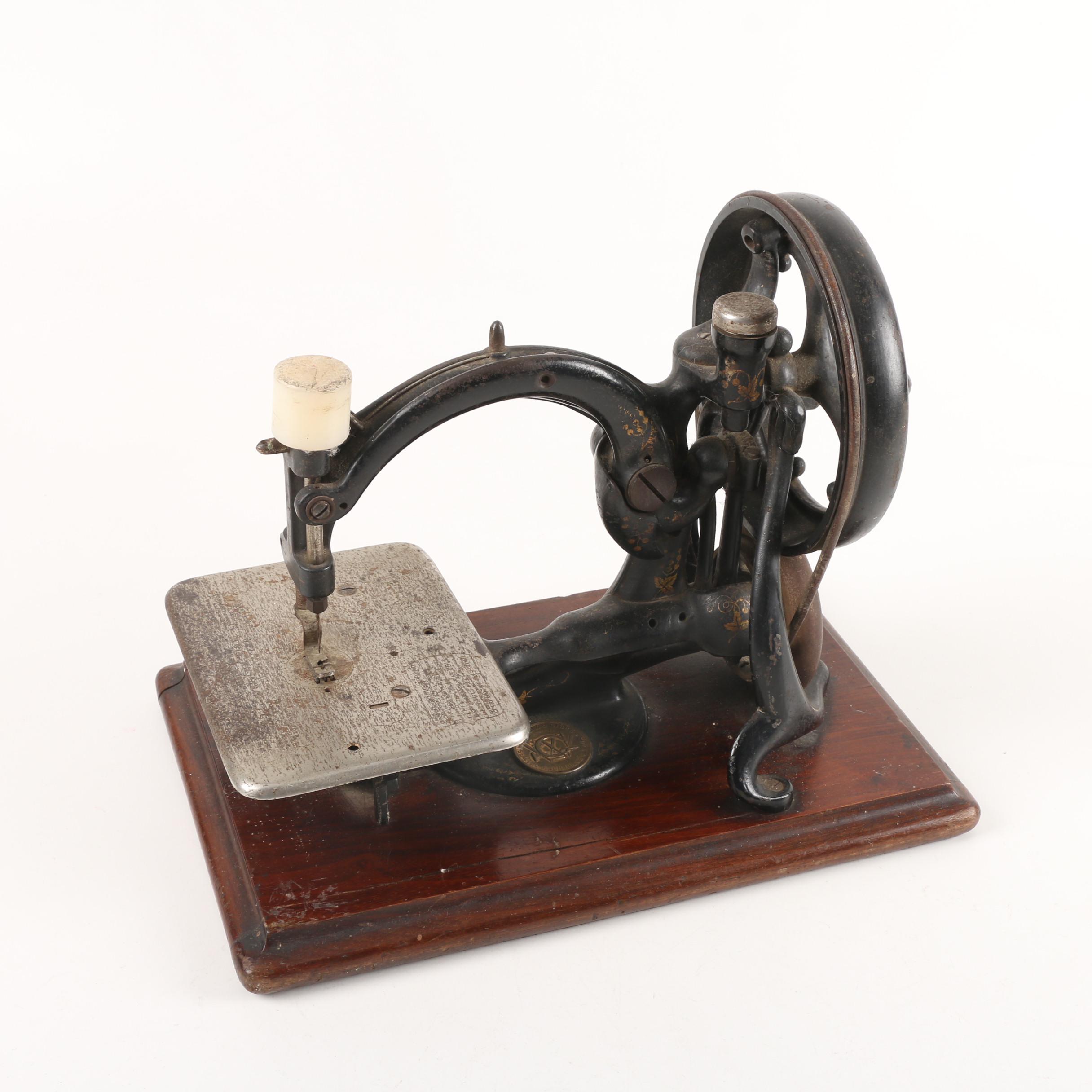 1880s Willcox & Gibbs S.M. Co. Chain Stitch Sewing Machine EBTH