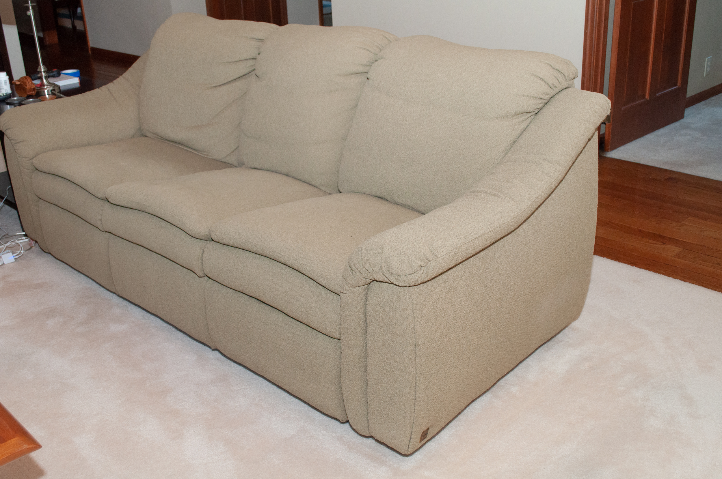 John Elway Collection Bassett Sofa EBTH