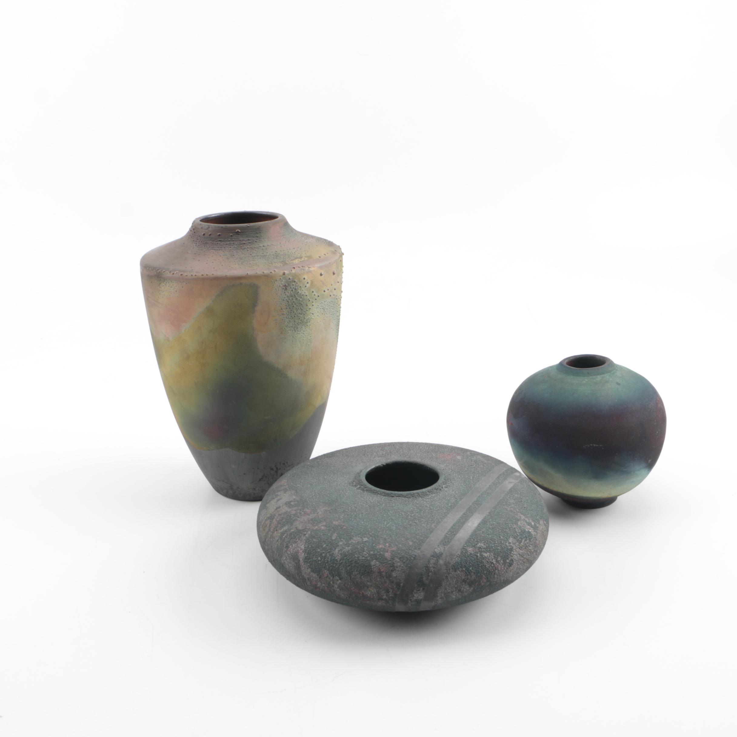 Signed L A Lewis And Rhonda Cearlock Raku Art Pottery Vases Ebth