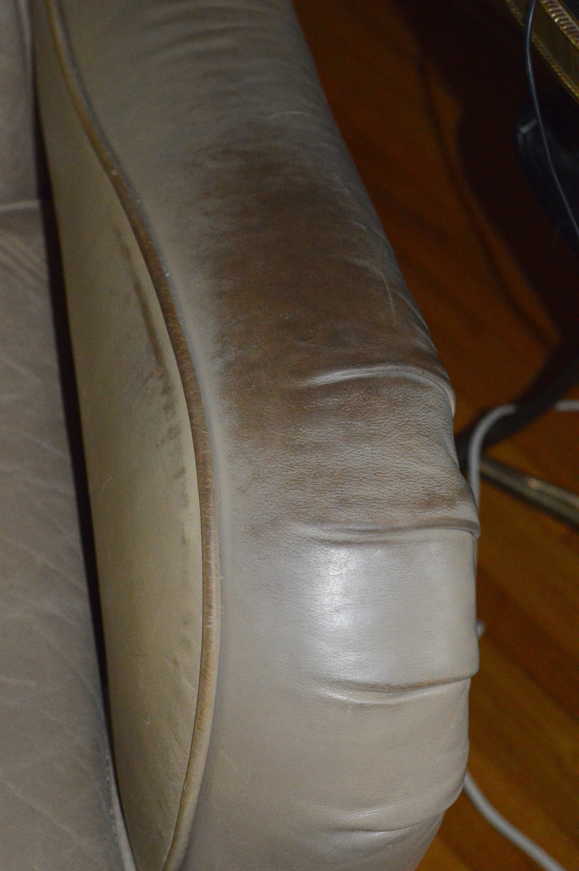 Motioncraft Leather Recliner with Antique Brass Nailhead Trim EBTH