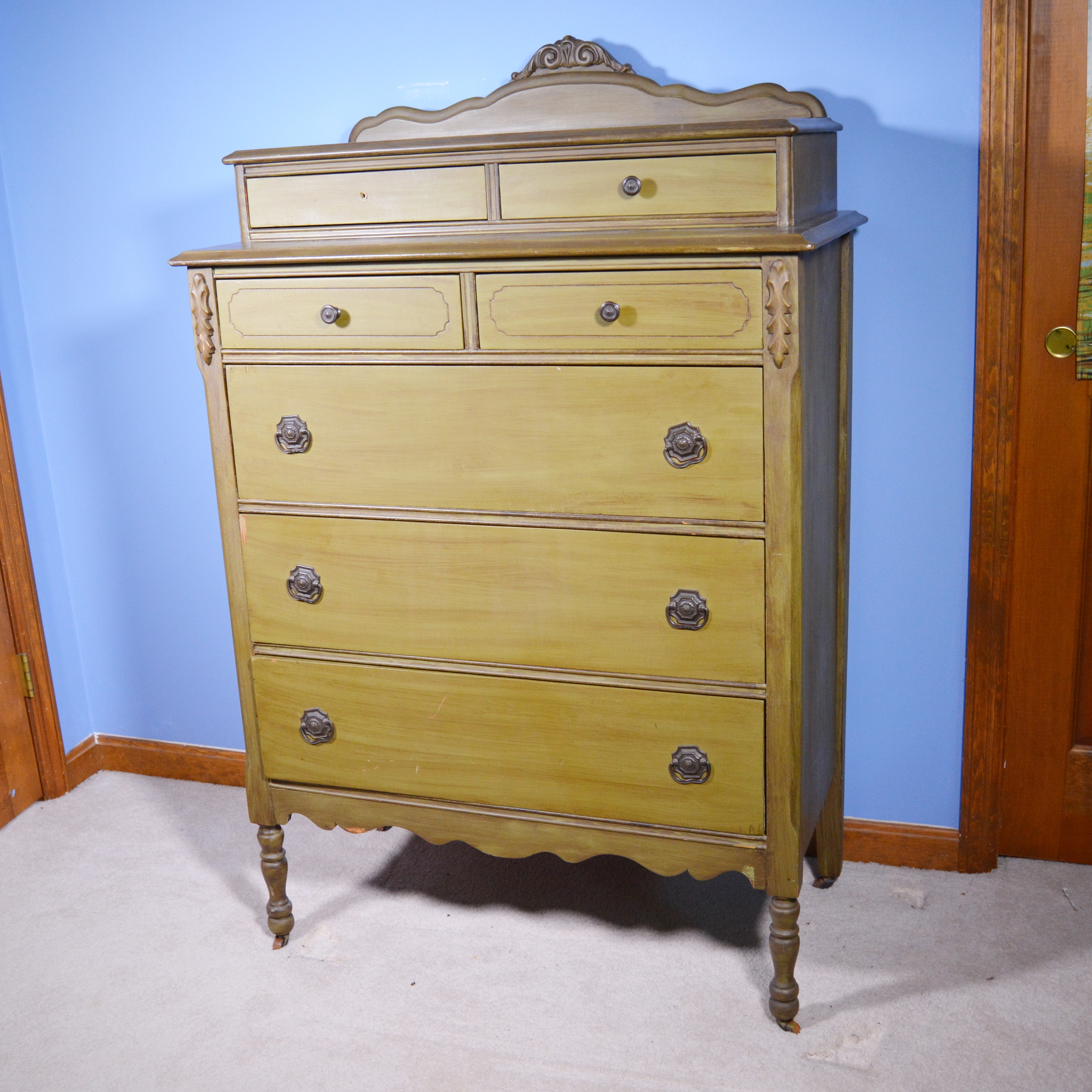 Antique Chest of Drawers and Wall Mirror EBTH