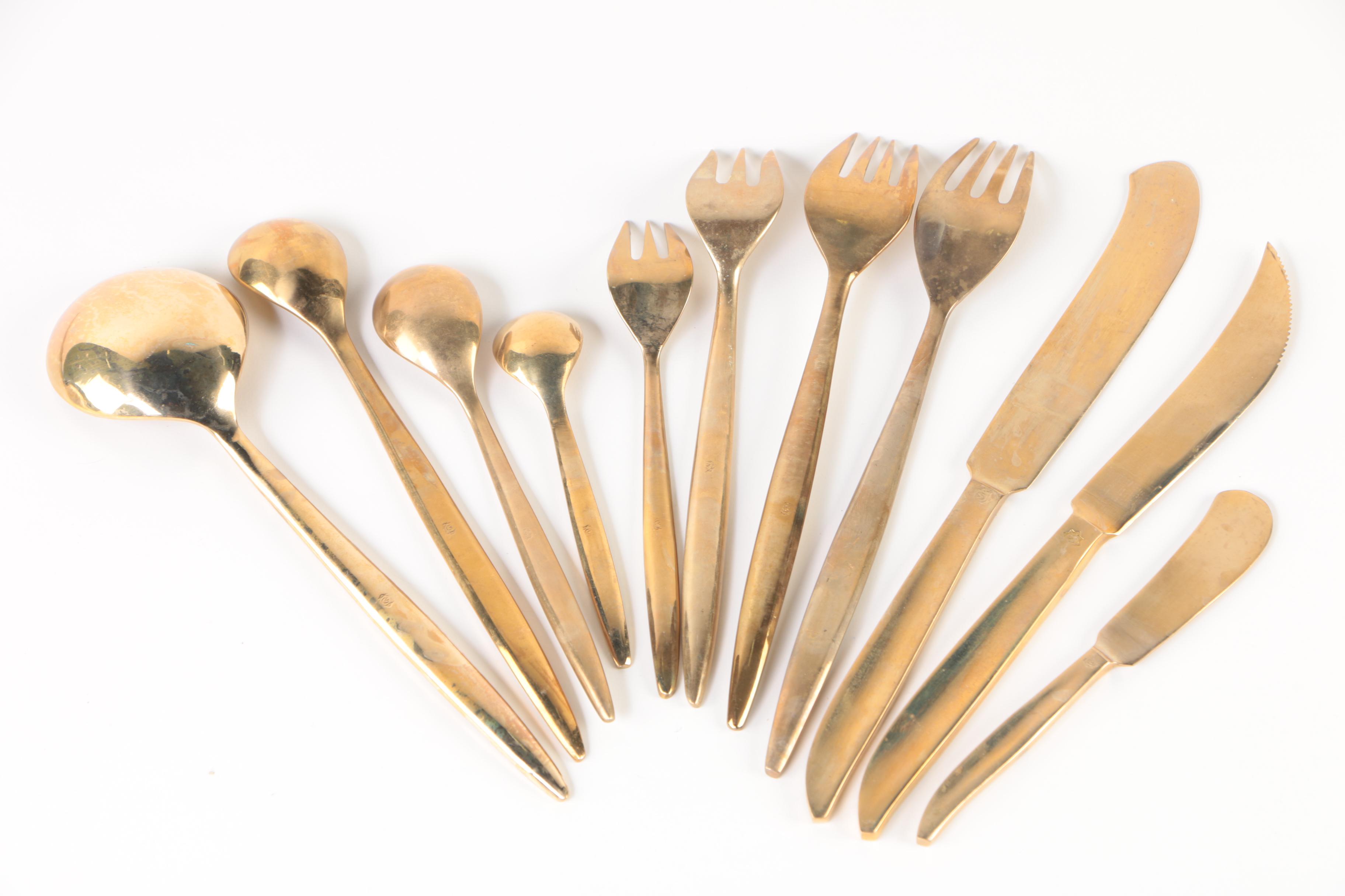 VU Thailand Nickel Bronze Flatware with Chest EBTH